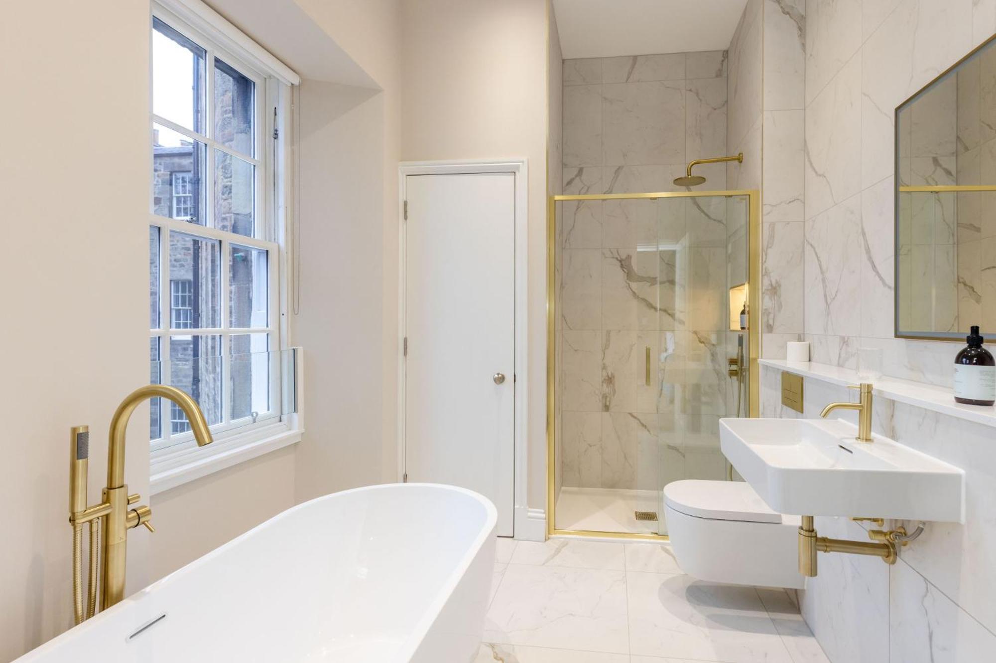 Dragon Luxury Serviced At Walker Street Apartment *