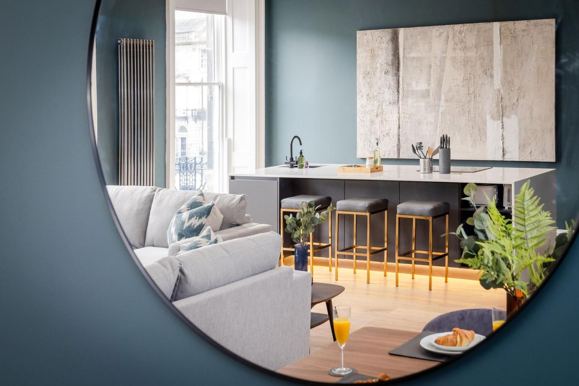 Dragon Luxury Serviced At Walker Street Apartment Edinburgh