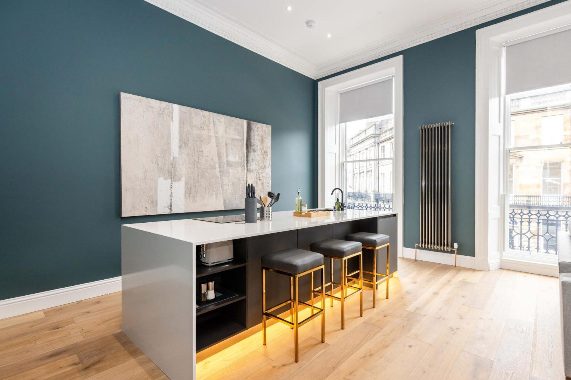 Apartment Dragon Luxury Serviced At Walker Street Edinburgh