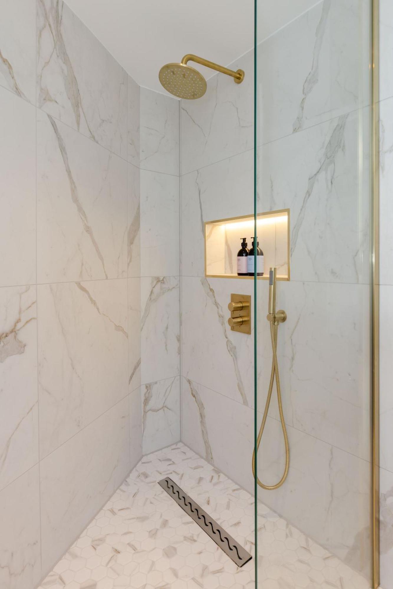 Dragon Luxury Serviced At Walker Street Apartment Edinburgh