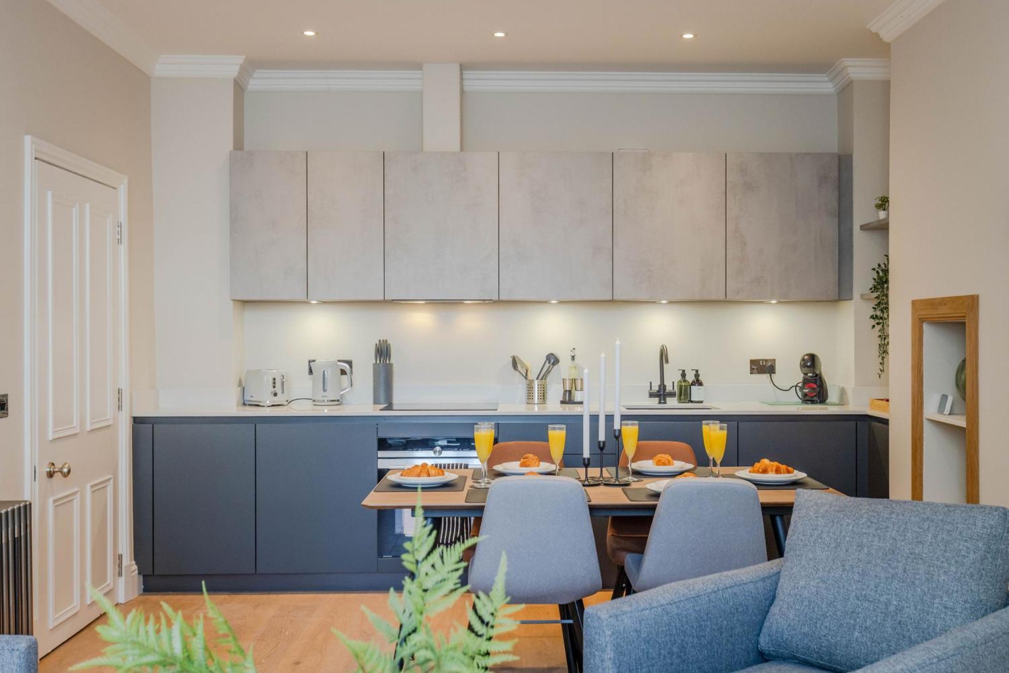 Dragon Luxury Serviced At Walker Street Edinburgh