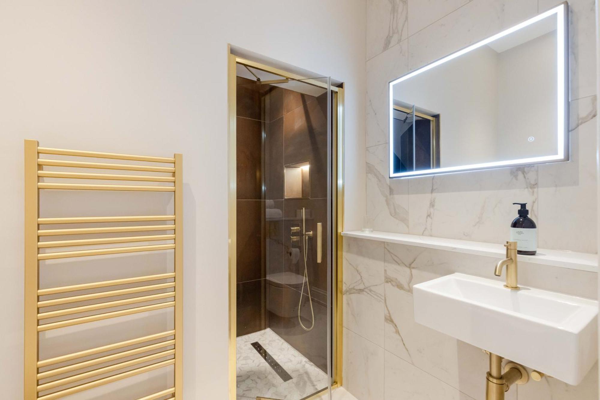 Apartment Dragon Luxury Serviced At Walker Street Edinburgh
