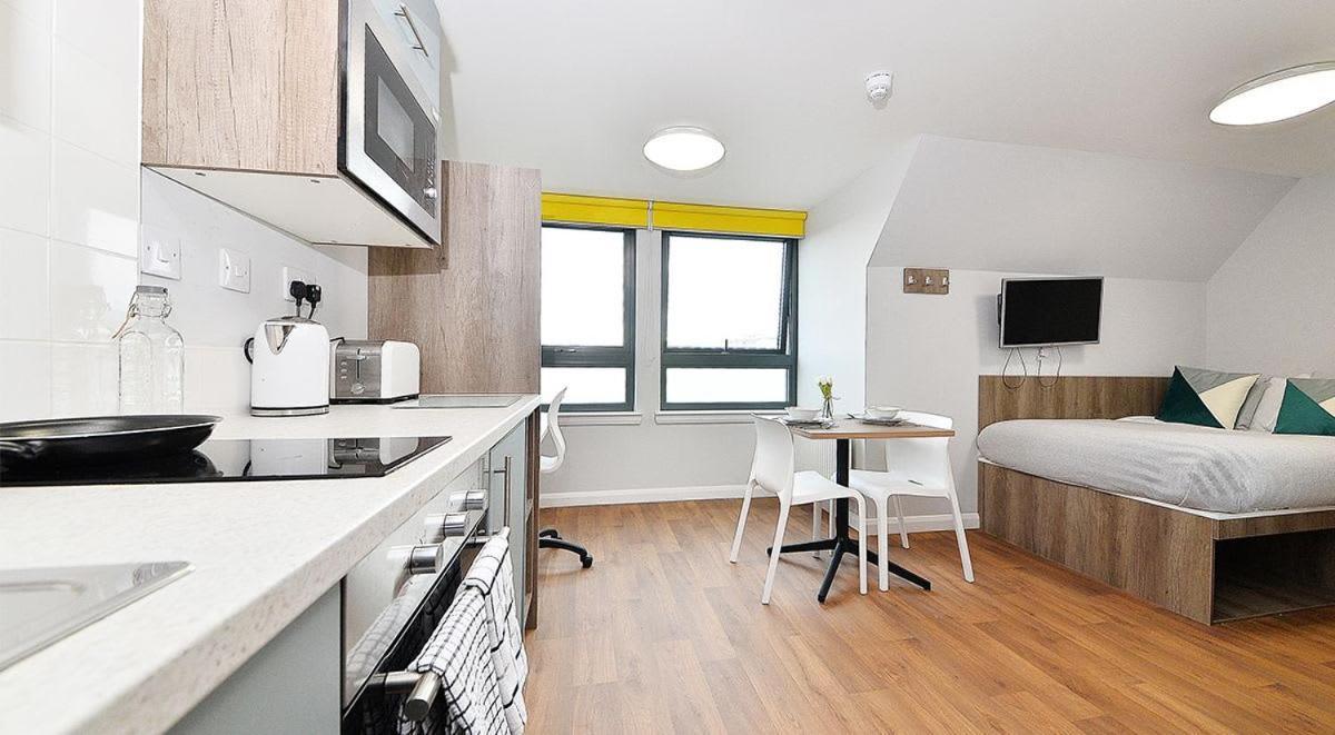 Cosy And Private Ensuite At Mill House In *