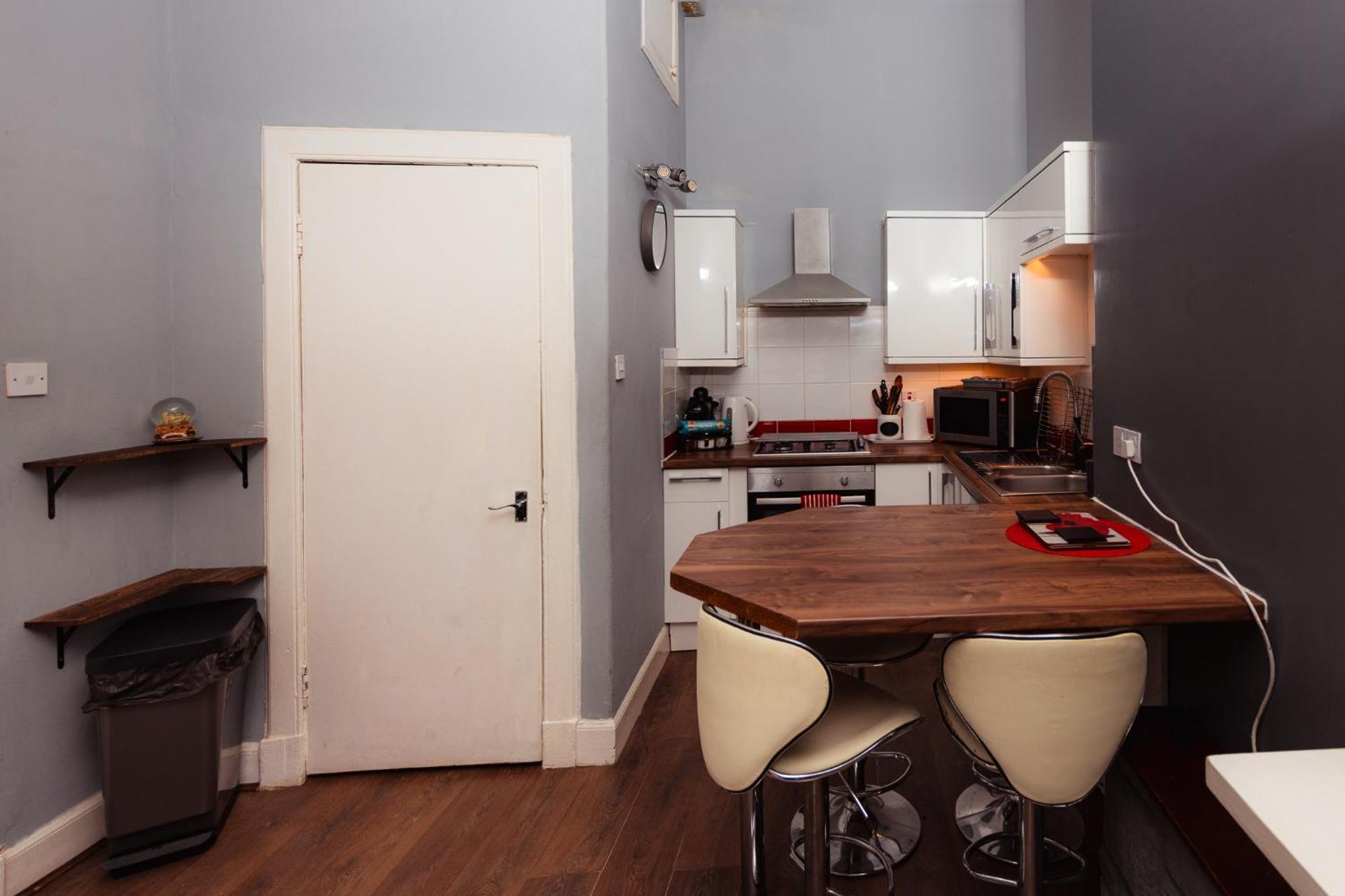 Warm 1 Bed By Holyrood Palace And Park! Apartment