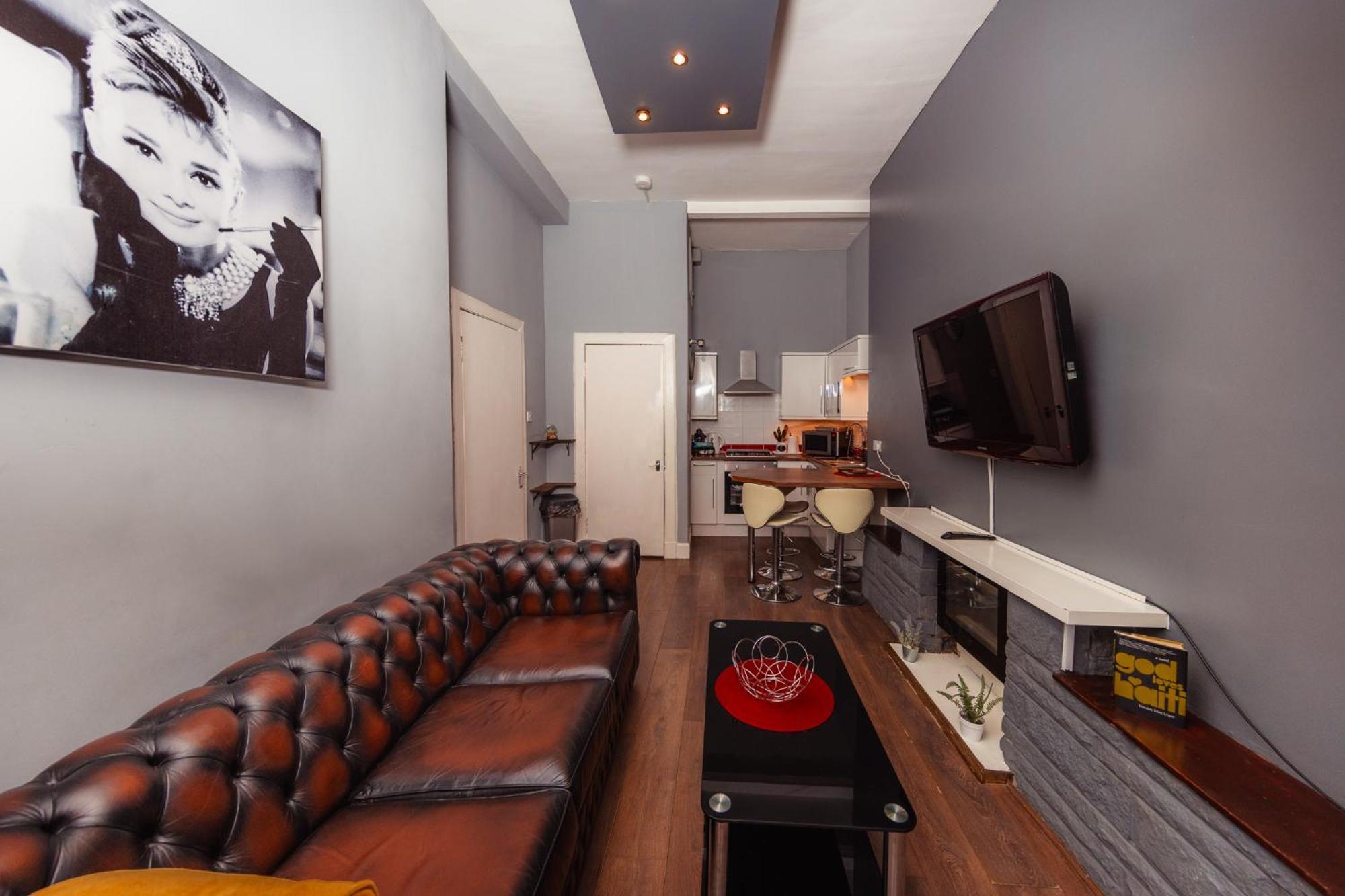 Warm 1 Bed By Holyrood Palace And Park! * Edinburgh