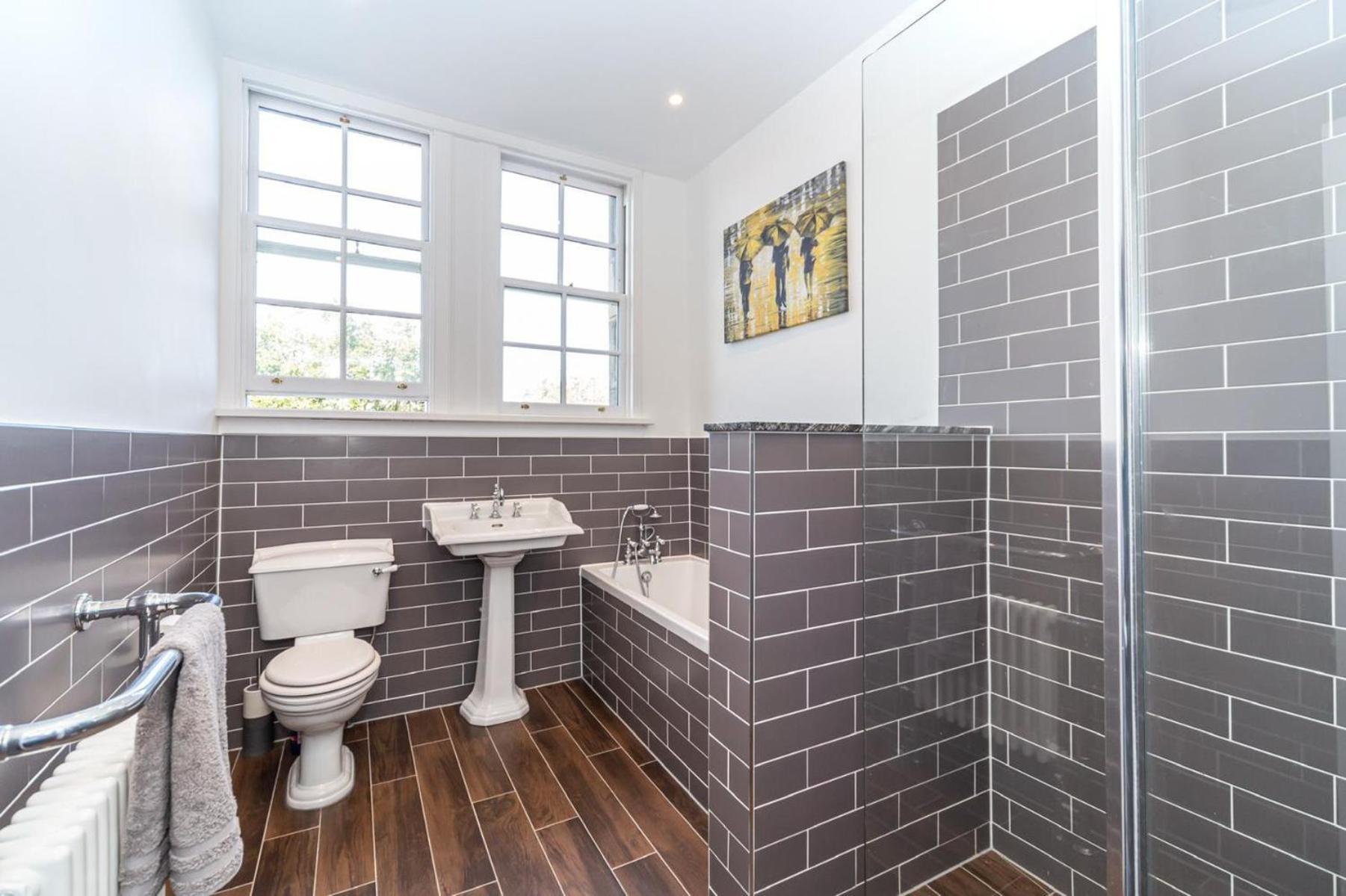 Montgomery Large 2 Bedroom Flat - 5 Mins Walk To Centre Appartement Édimbourg