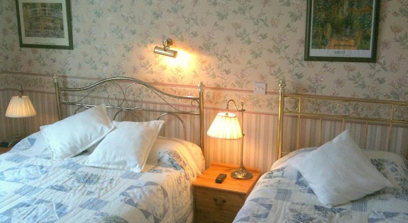 Bed & Breakfast Almond House *