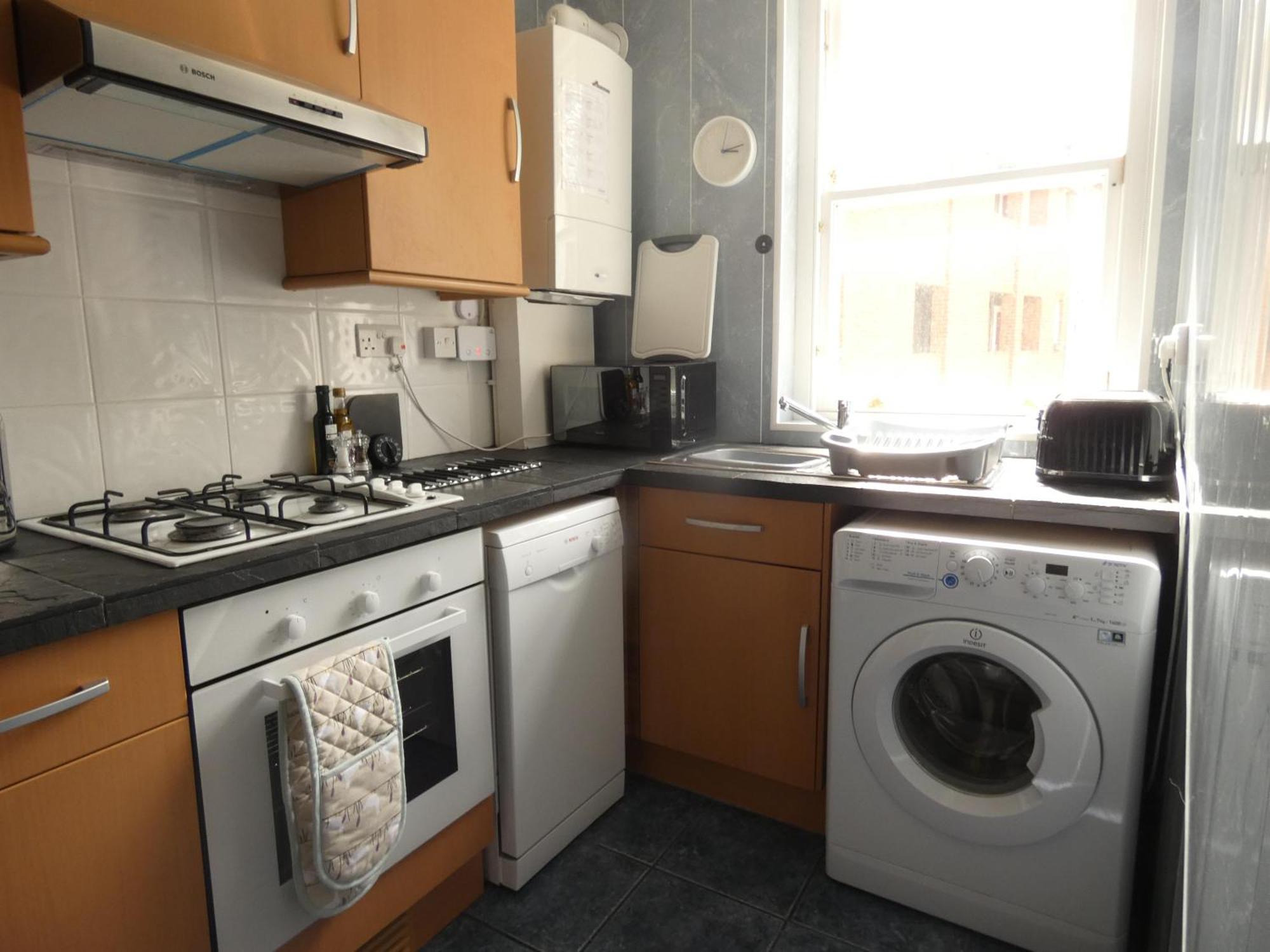 Apartment 2-bed Flat In