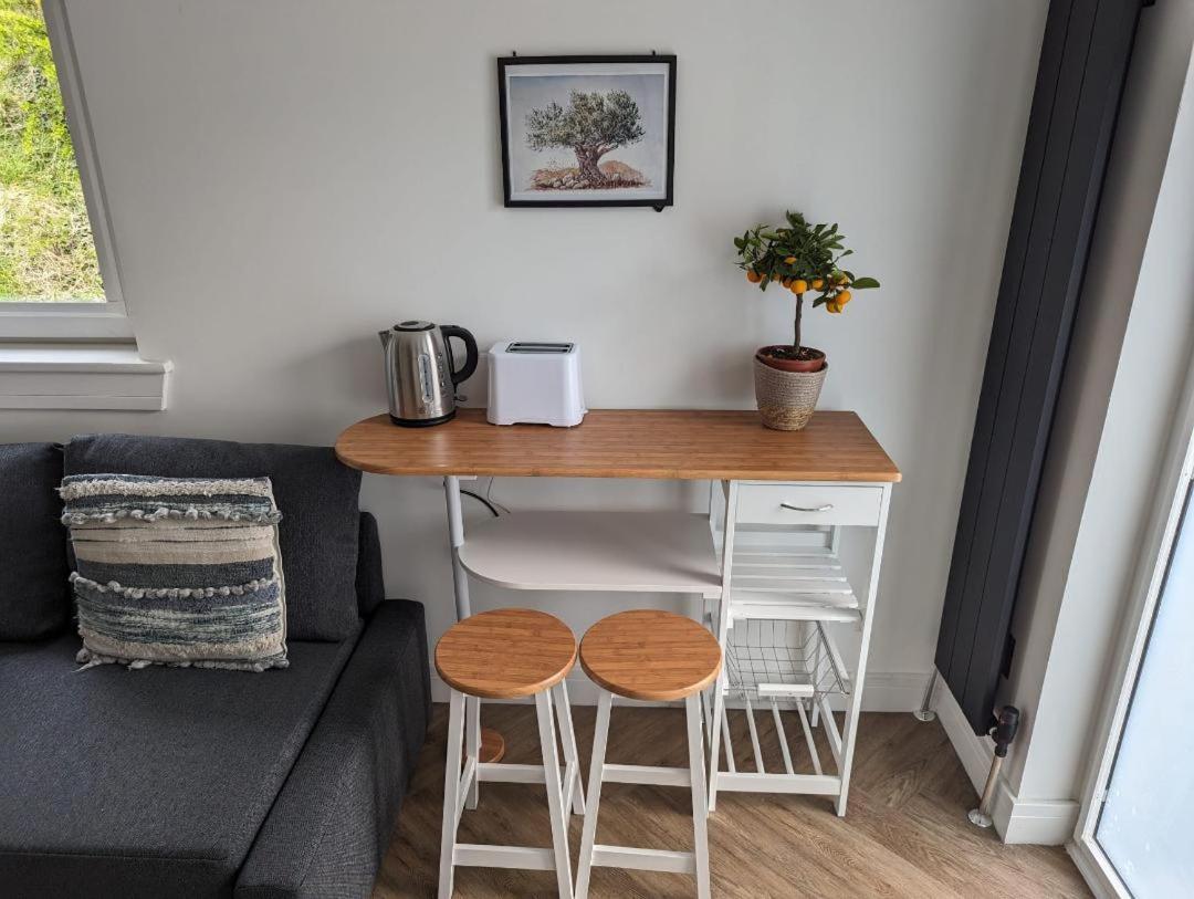 Homestay En-suite Double With Private Entrance Edinburgh