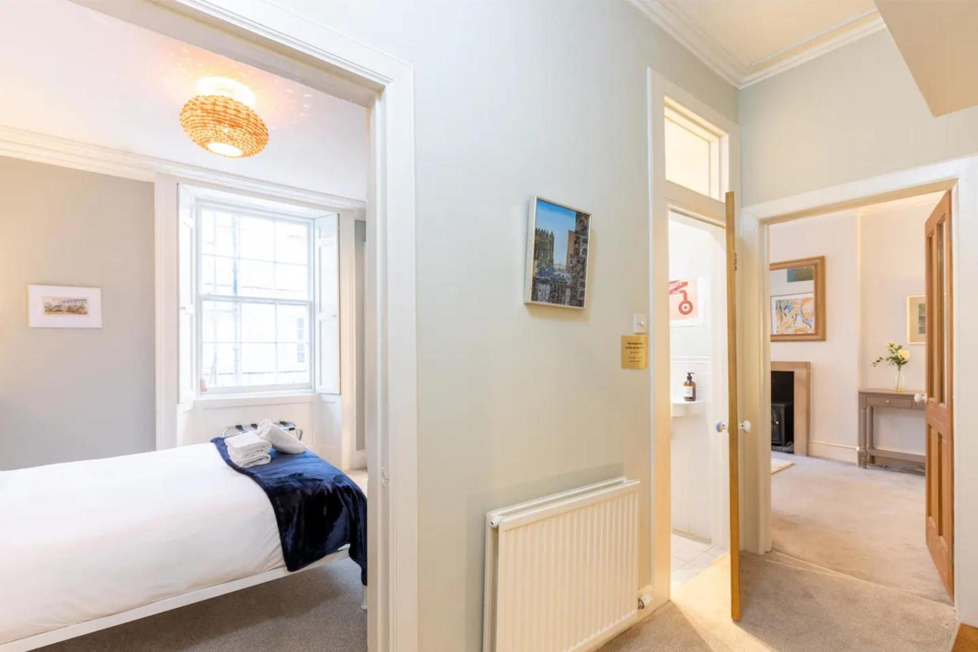 Beautiful 1 Bedroom Flat In Vibrant Stockbridge