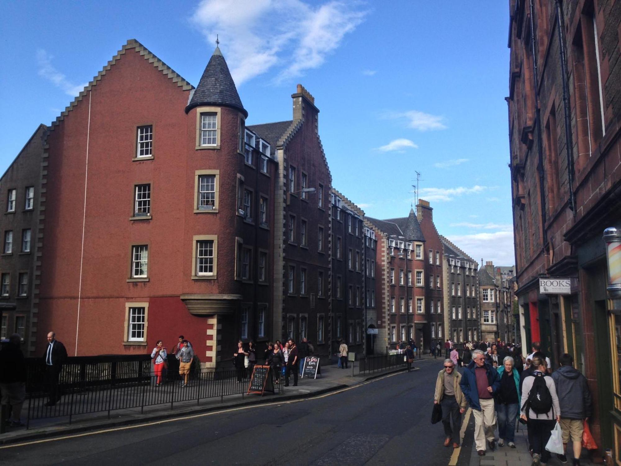 Castle View&grassmarket Flat With Luxury Bathroom