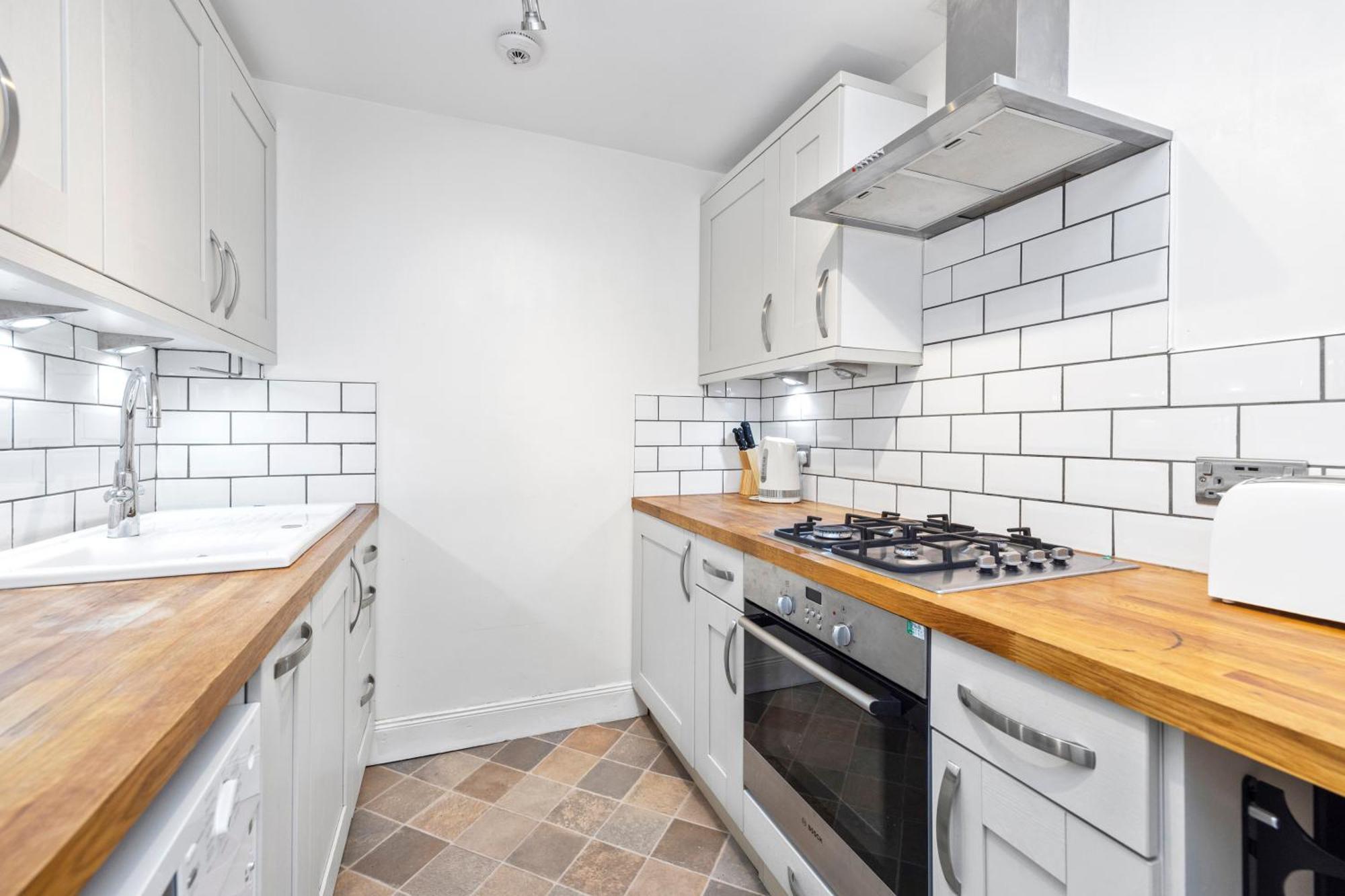 Joivy Modern Flat In City Centre - For Up To 3 Guests *