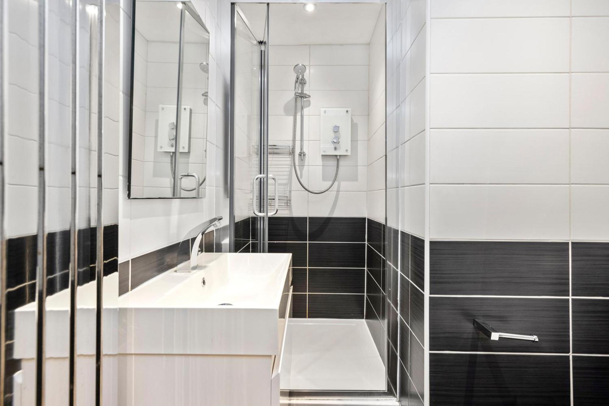 Joivy Modern Flat In City Centre - For Up To 3 Guests Apartment