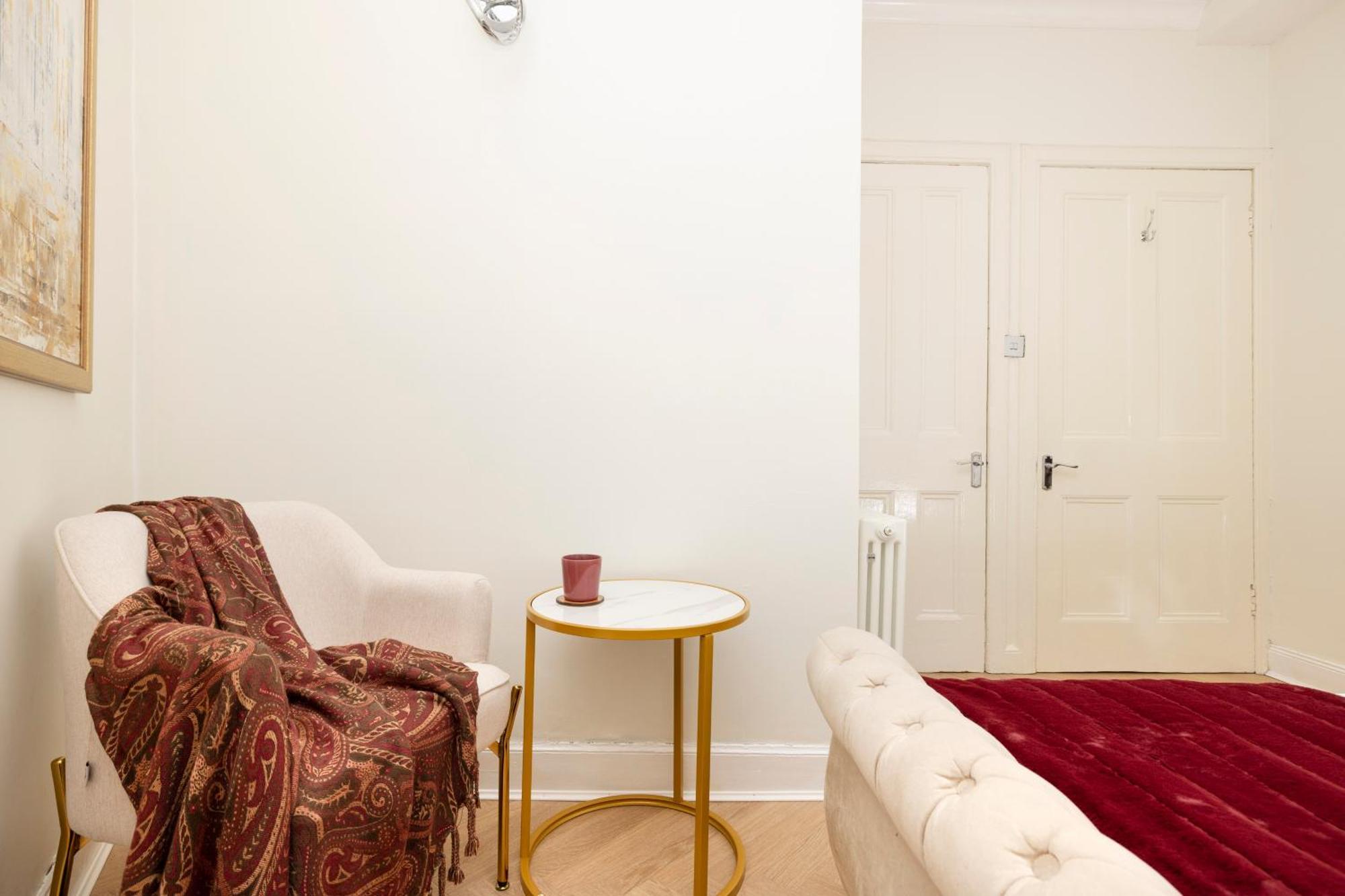Apartment Joivy Modern Flat In City Centre - For Up To 3 Guests