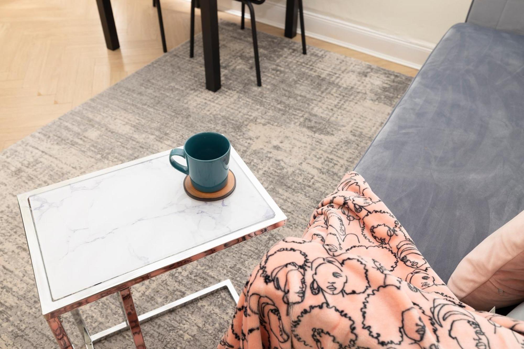 Joivy Modern Flat In City Centre - For Up To 3 Guests * Edinburgh