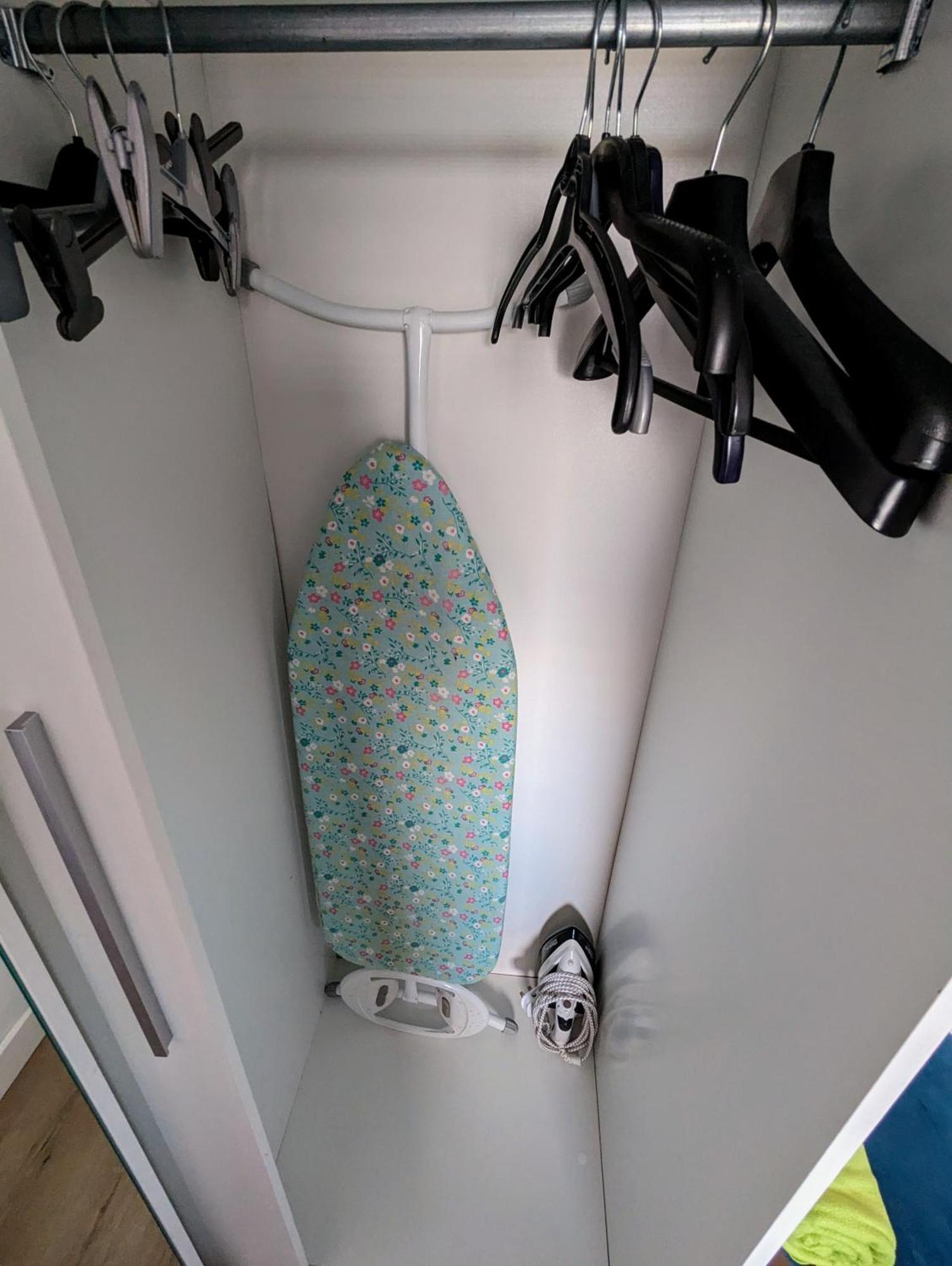Cosy Guest In A Family With Free Parking EDI