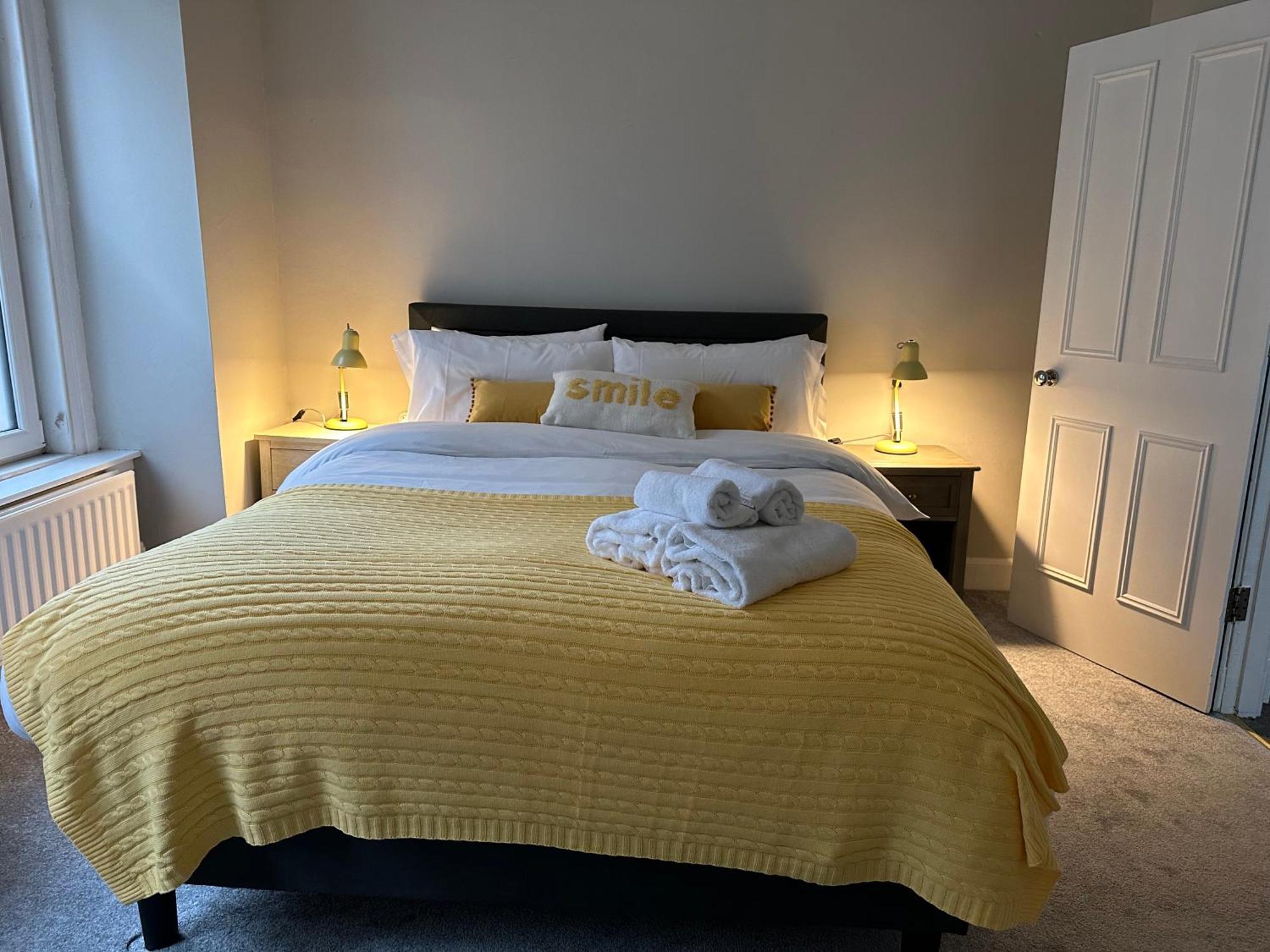 Two Bed * EDI
