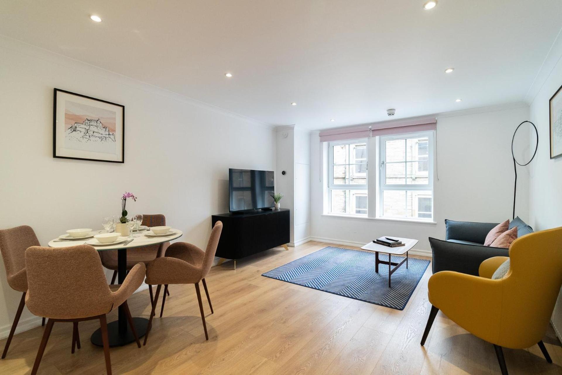 Premier Fountain Court
