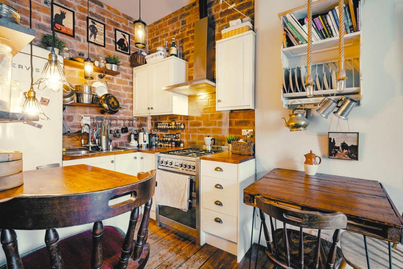Apartment Charming City Centre Flat With Warmth & Character Edinburgh
