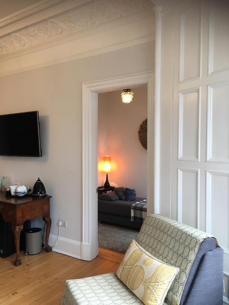 Antler Guest house Edinburgh