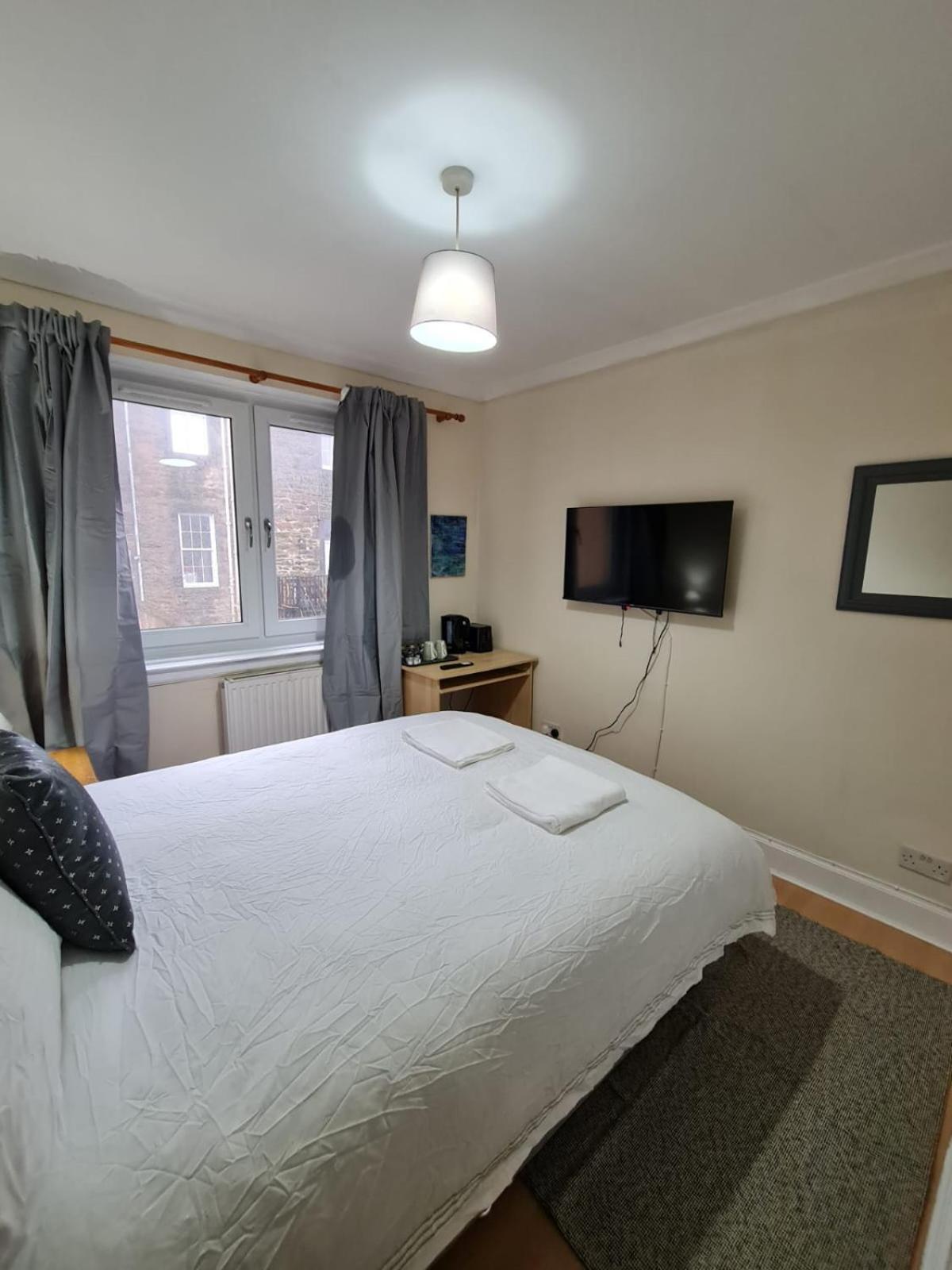Arthur St Apartment *