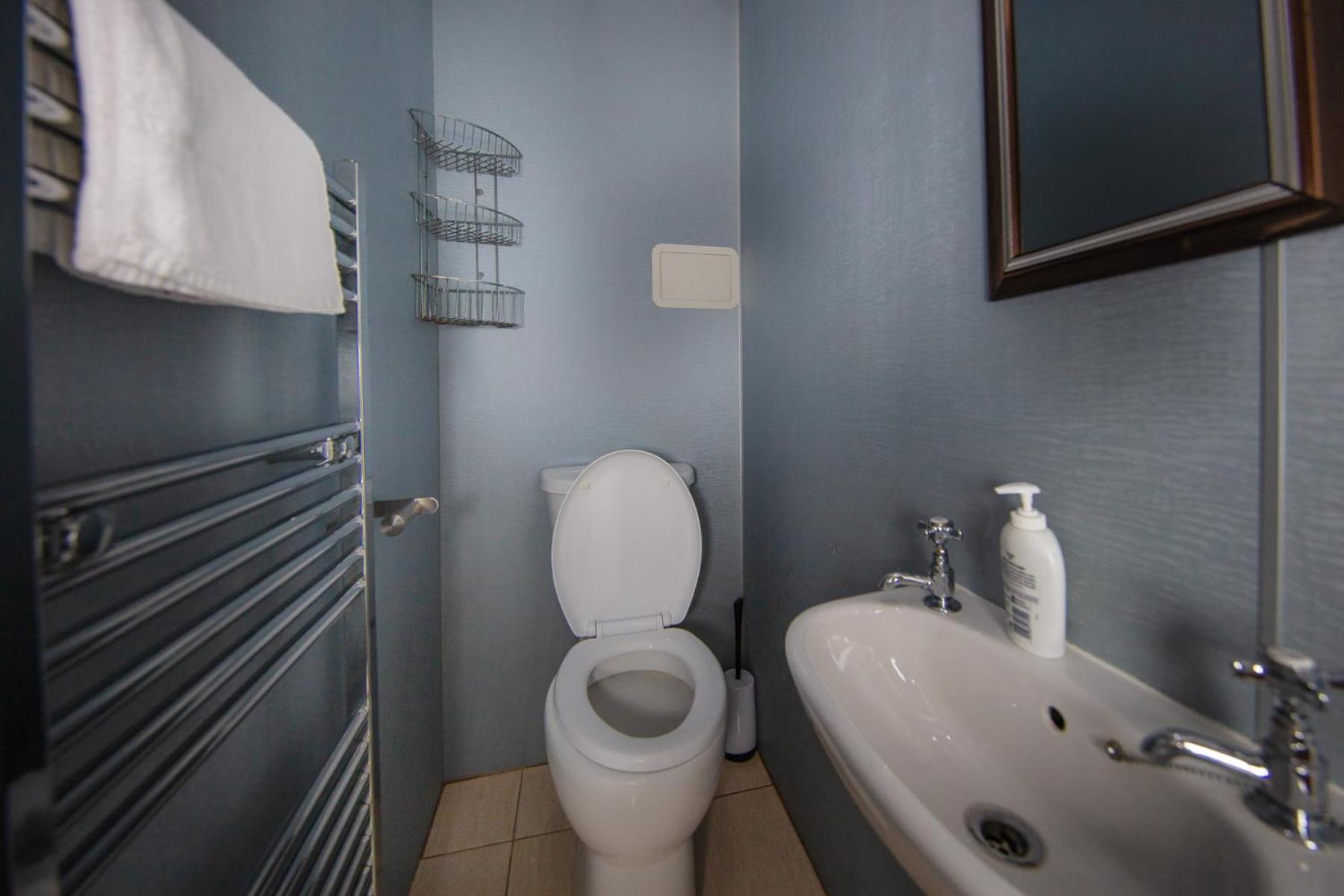 Comfortable, Spacious Retreat, By The Meadows! Appartement *