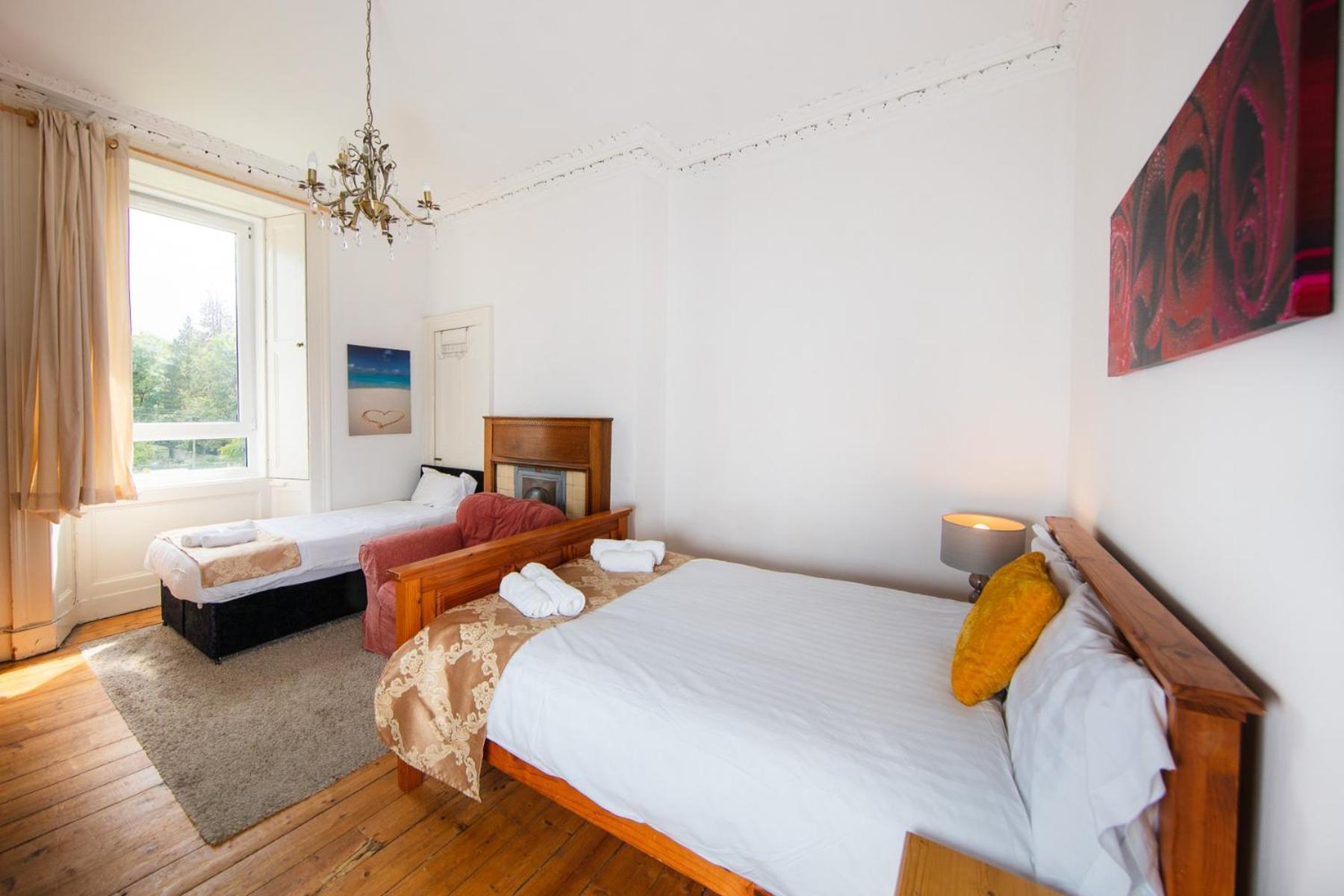 Appartement Comfortable, Spacious Retreat, By The Meadows! Édimbourg