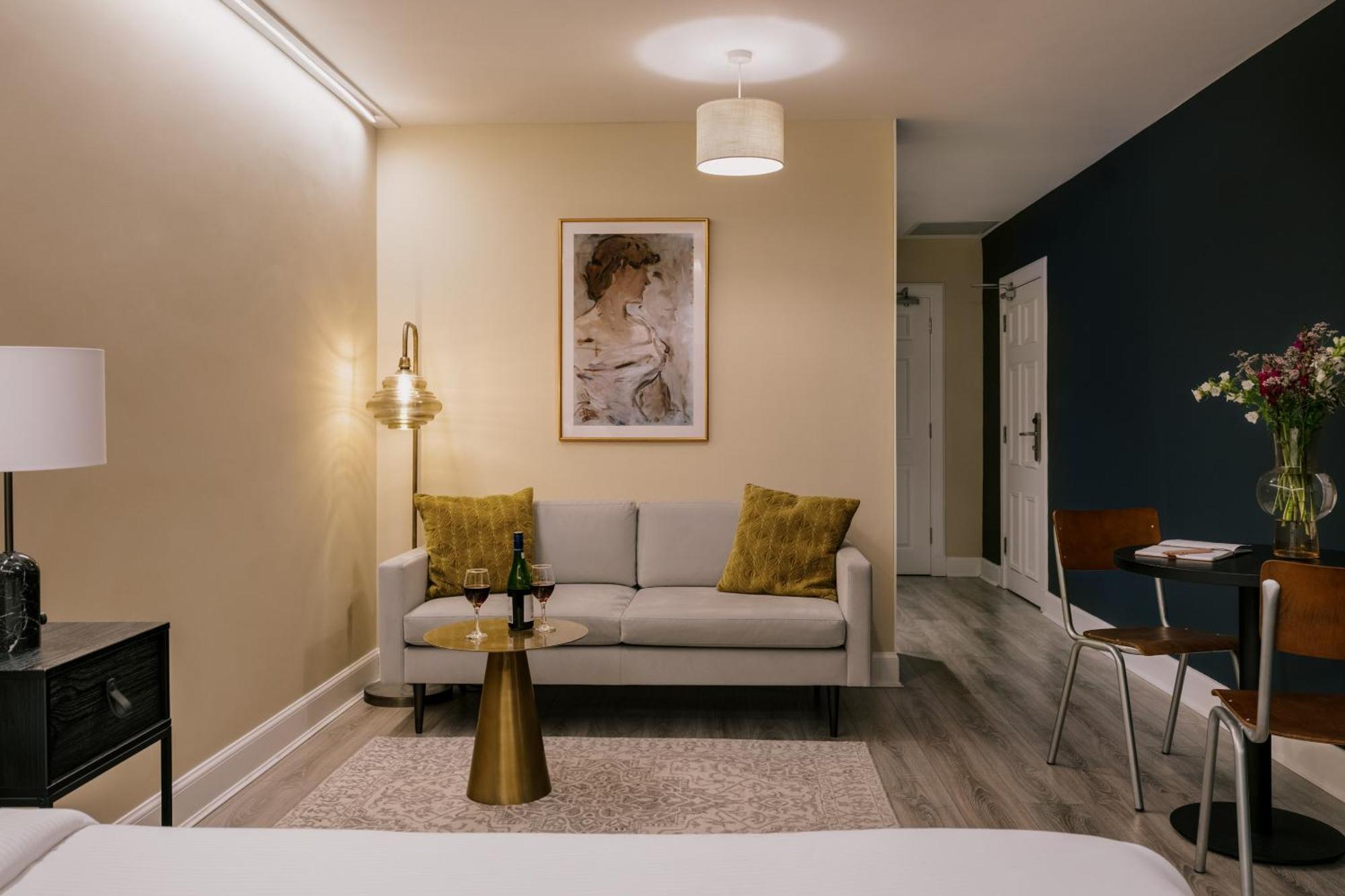 Sonder Royal Garden EDI