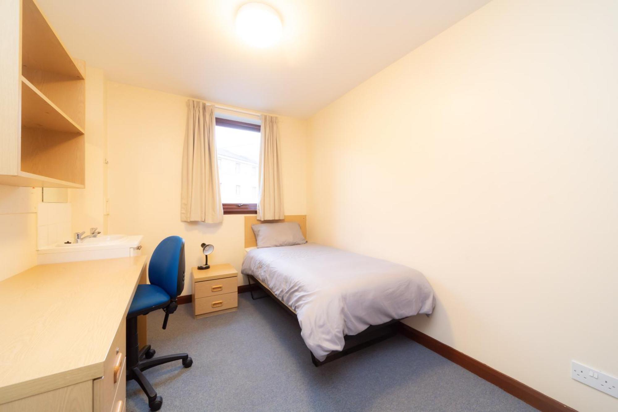 Joivy Economy 4 And 5 Bed Flats, Close To Old Town And Royal Mile - Adults Only Appartement