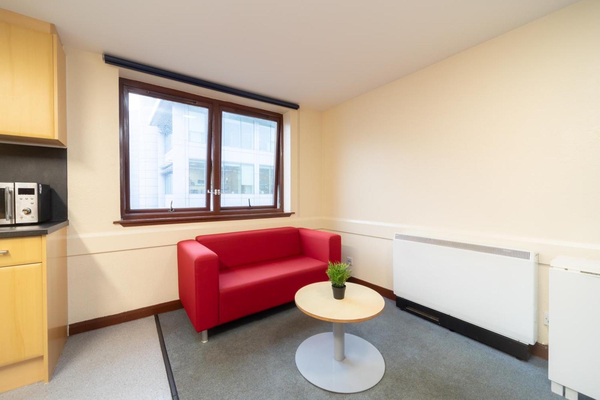 Joivy Economy 4 And 5 Bed Flats, Close To Old Town And Royal Mile - Adults Only Appartement
