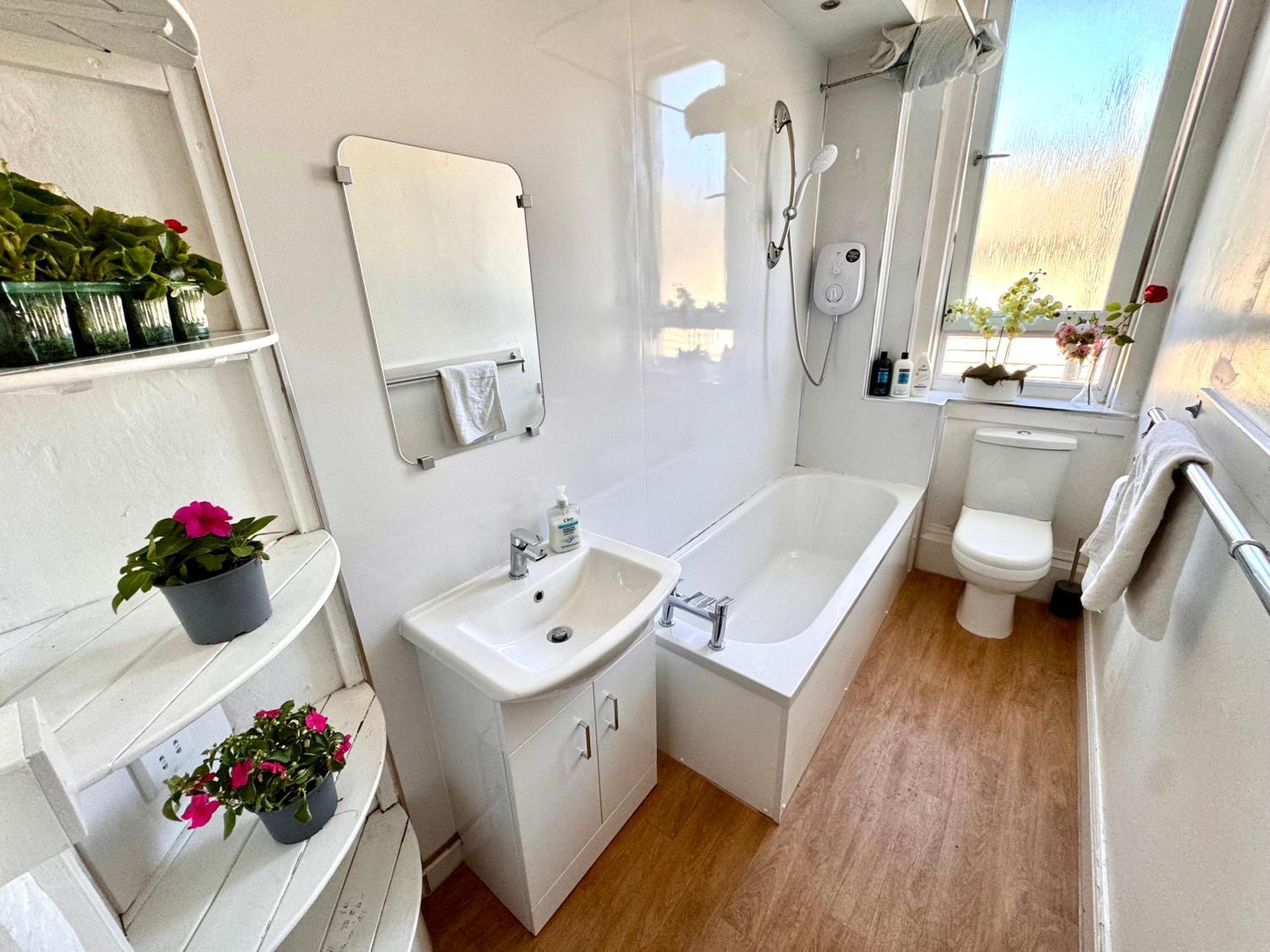 Slatefords Victorian - Fast Wifi & Central - 10 Mins To Princes Street Apartment
