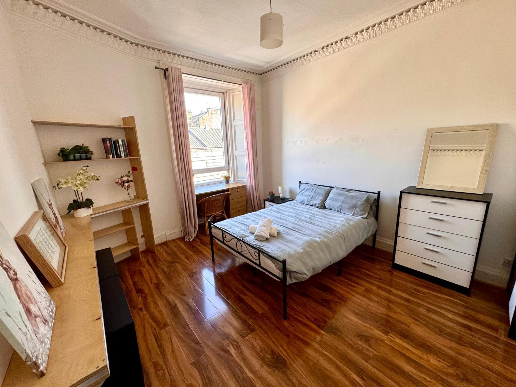 Slatefords Victorian - Fast Wifi & Central - 10 Mins To Princes Street *