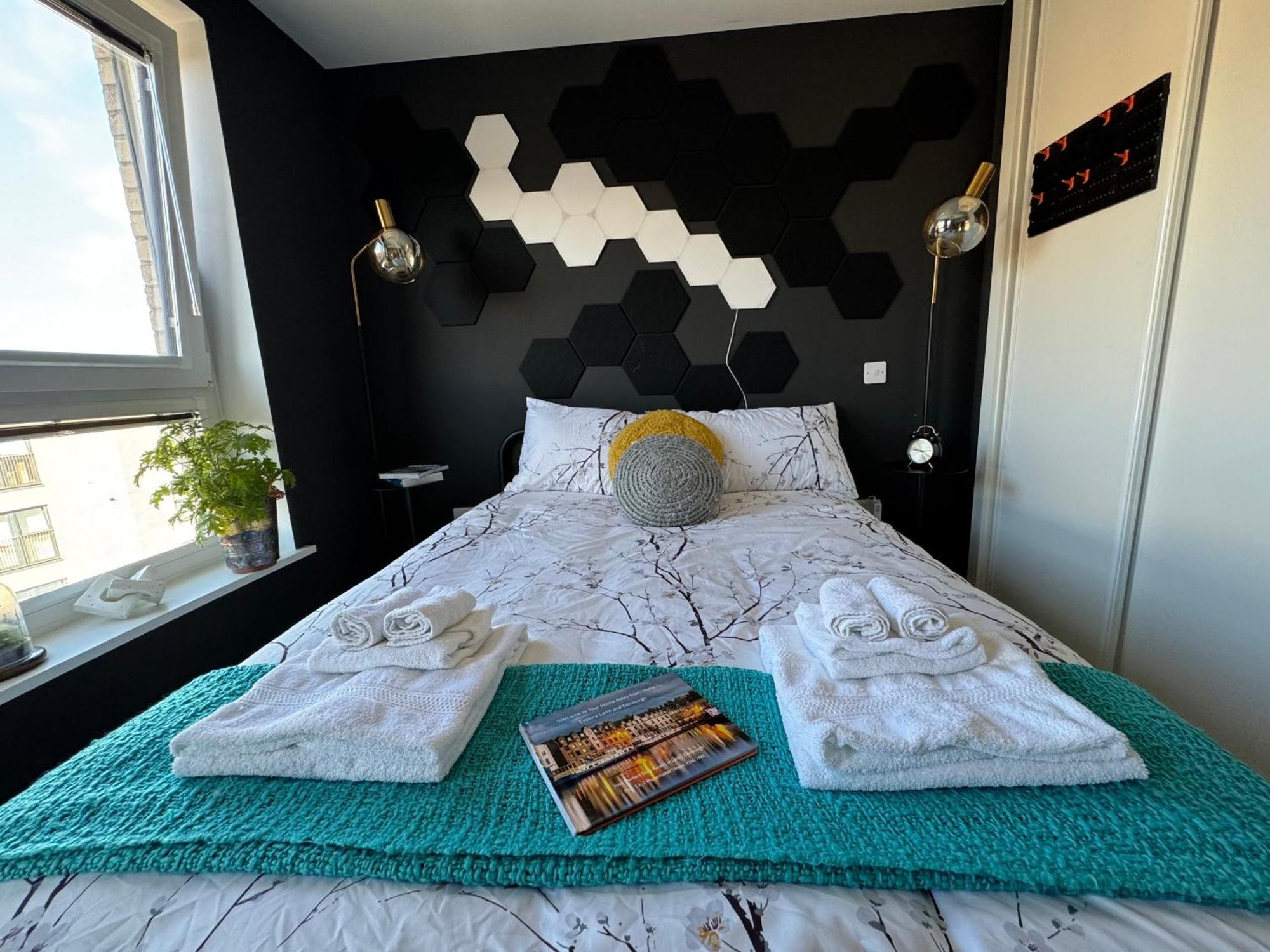 Homestay Private Cozy & Stylish In A Shared Flat In