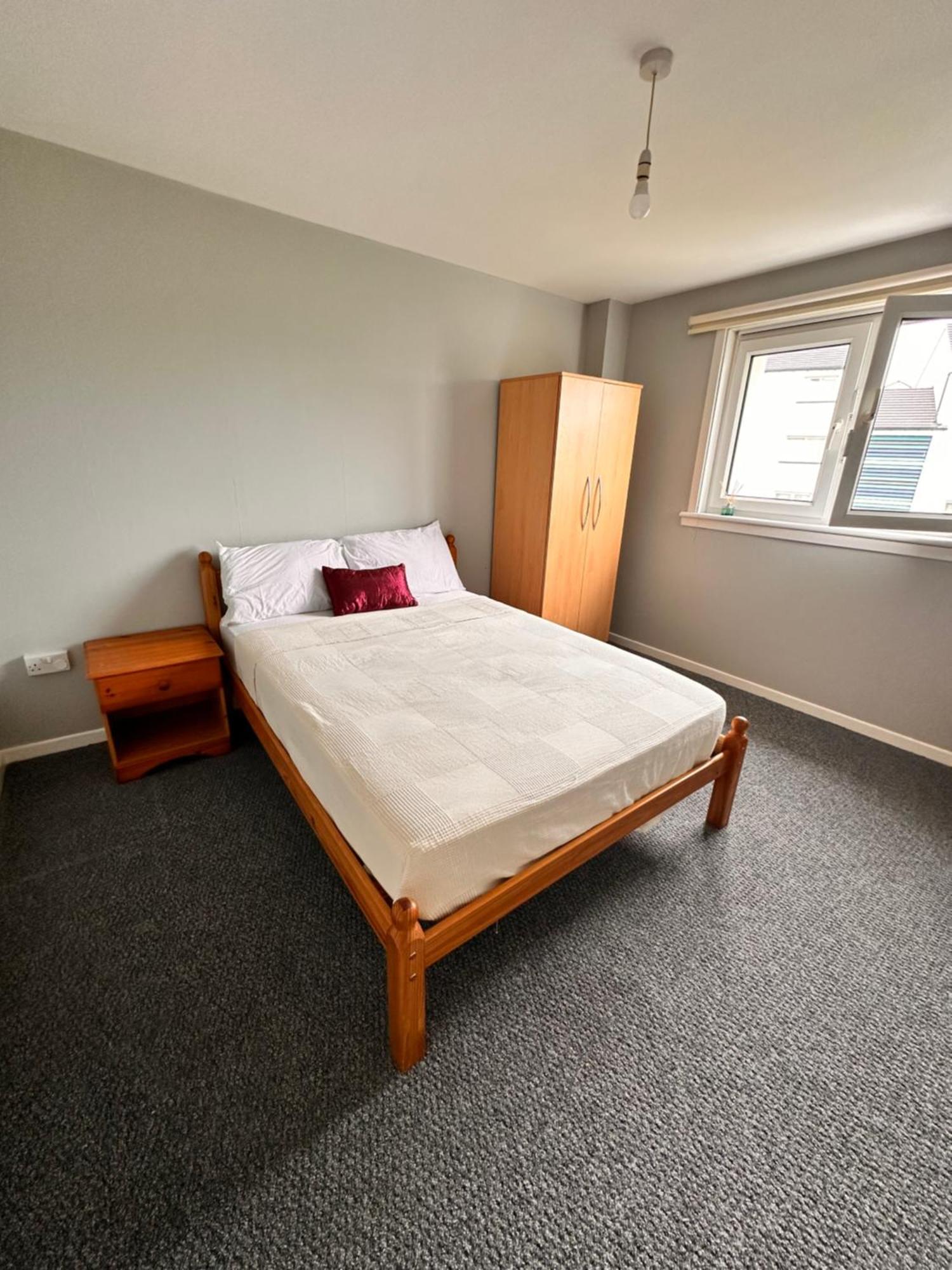 Double Close To Airport And Heriot Watt Édimbourg