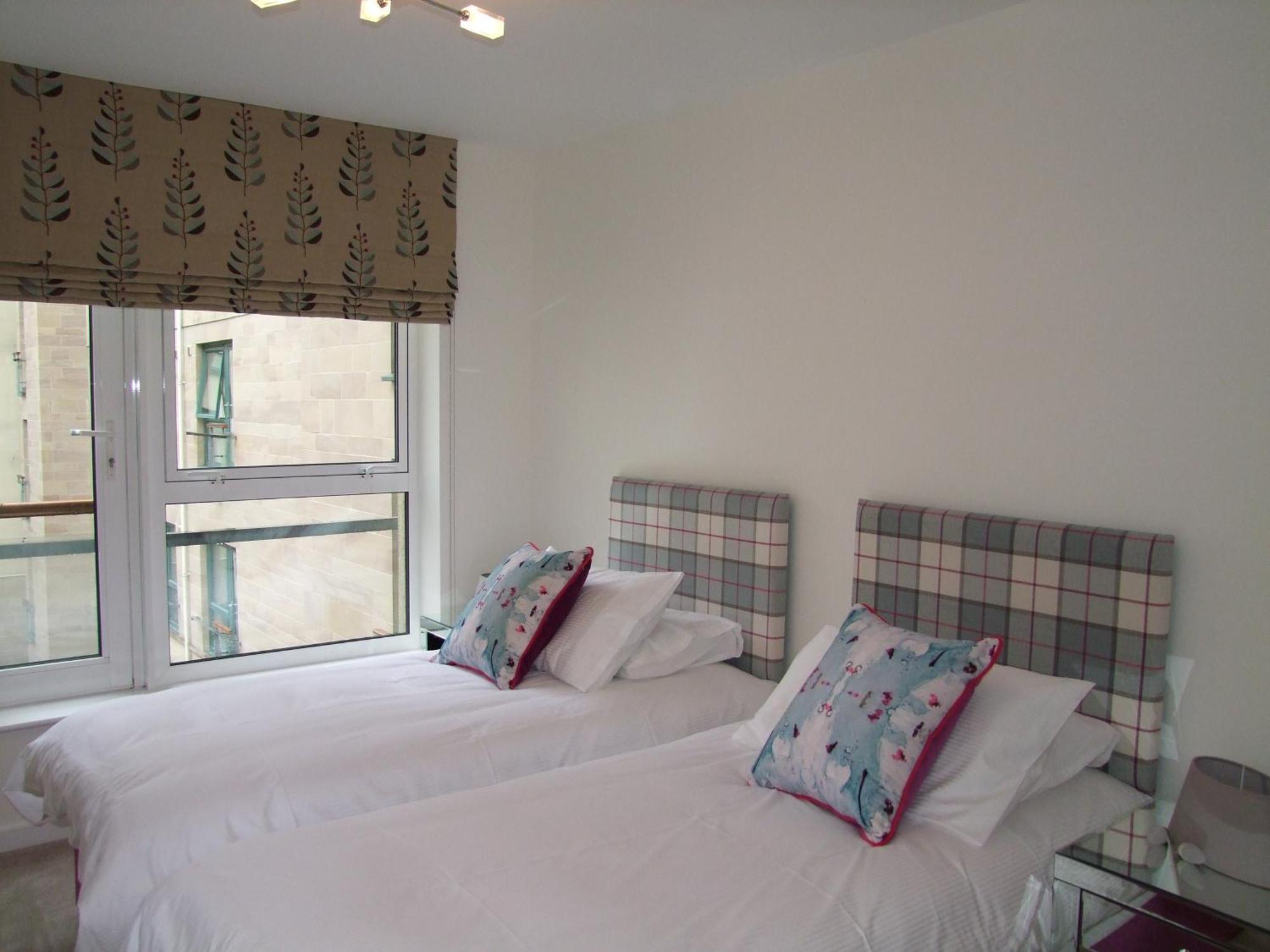 Holyrood Road Park - 379 Apartment Edinburgh