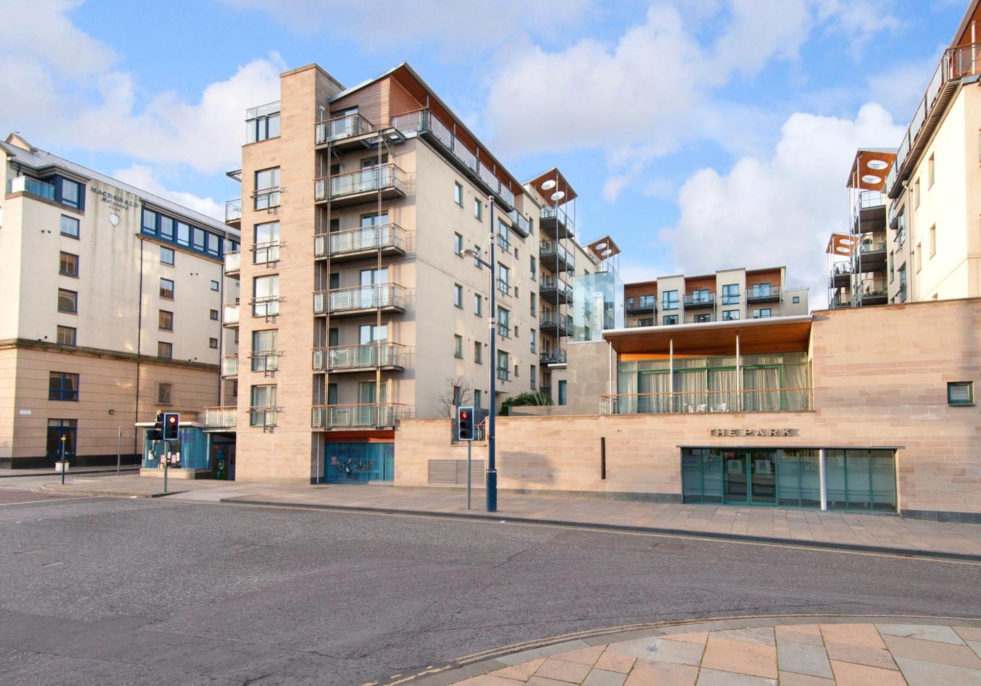 Apartment Holyrood Road Park - 379 Edinburgh
