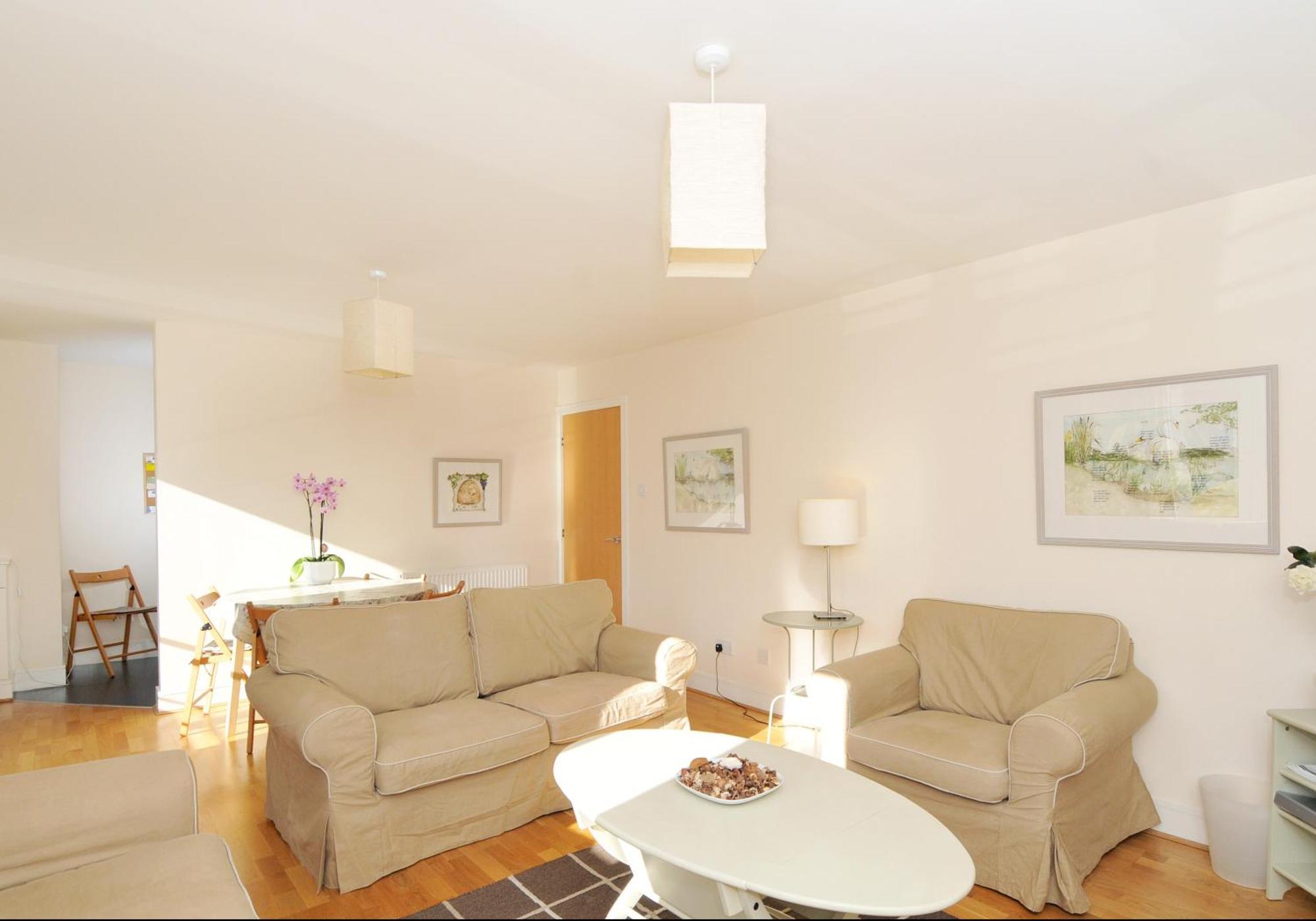 Annandale Street - 202
