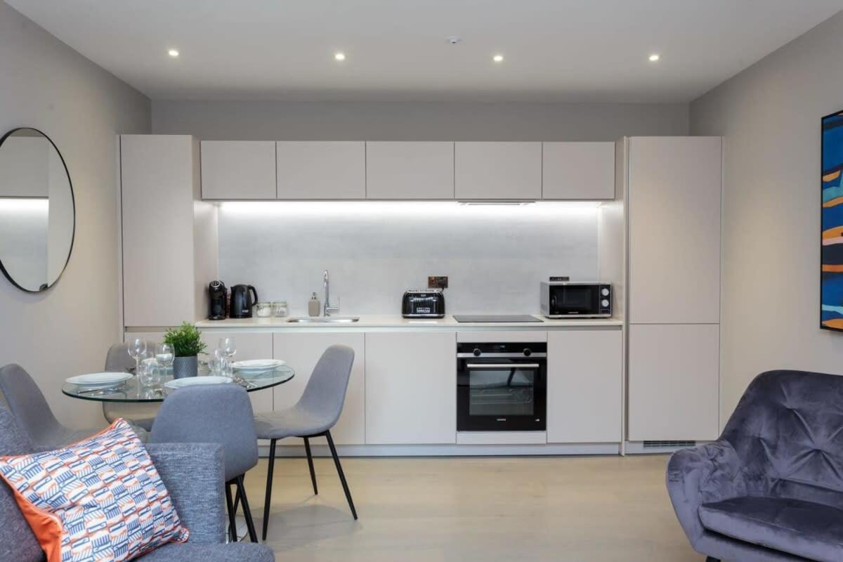 Dragon - Centre 2 Bed Apartment *