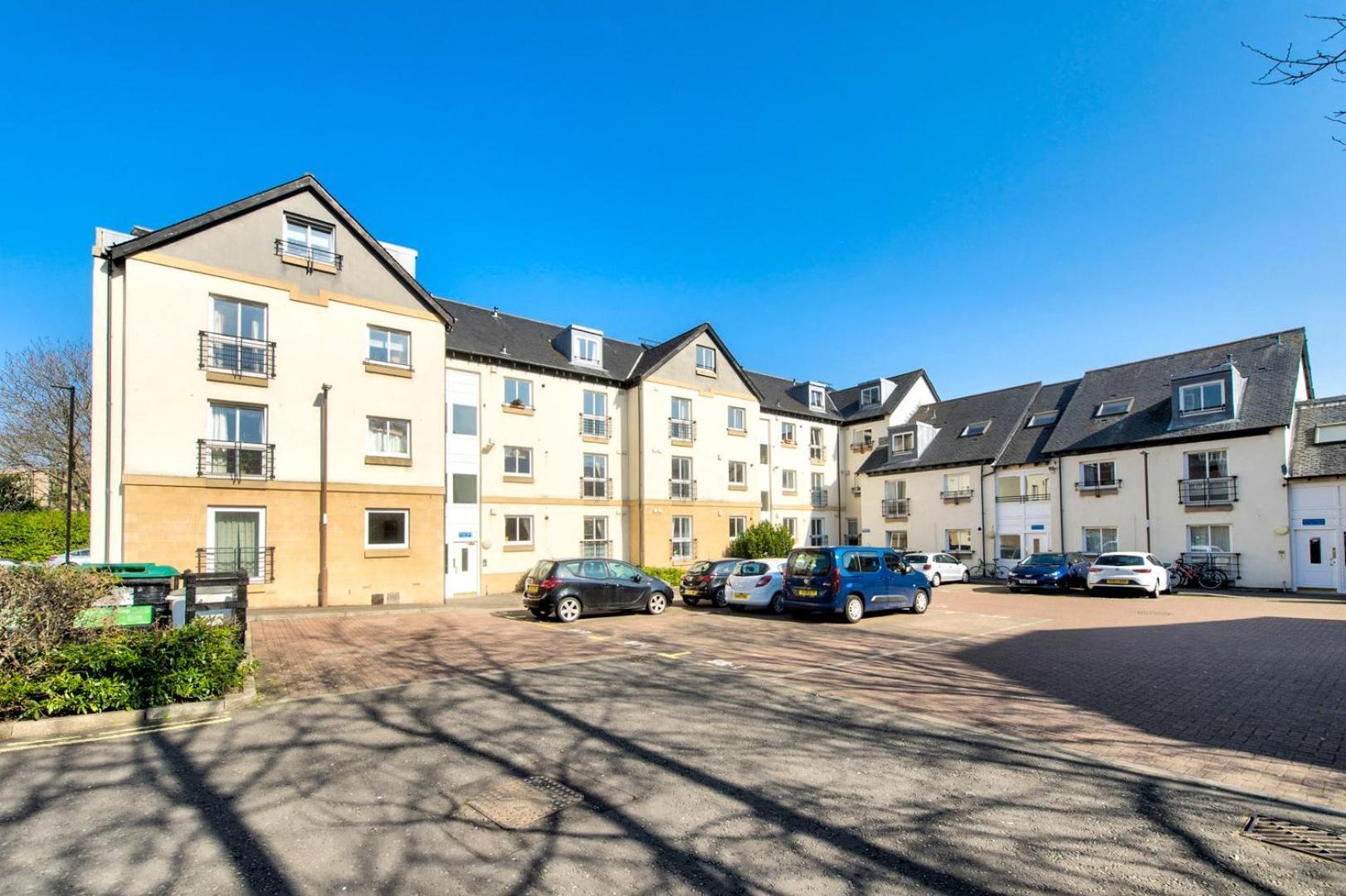Guestready - 3bdr W/ Private Parking