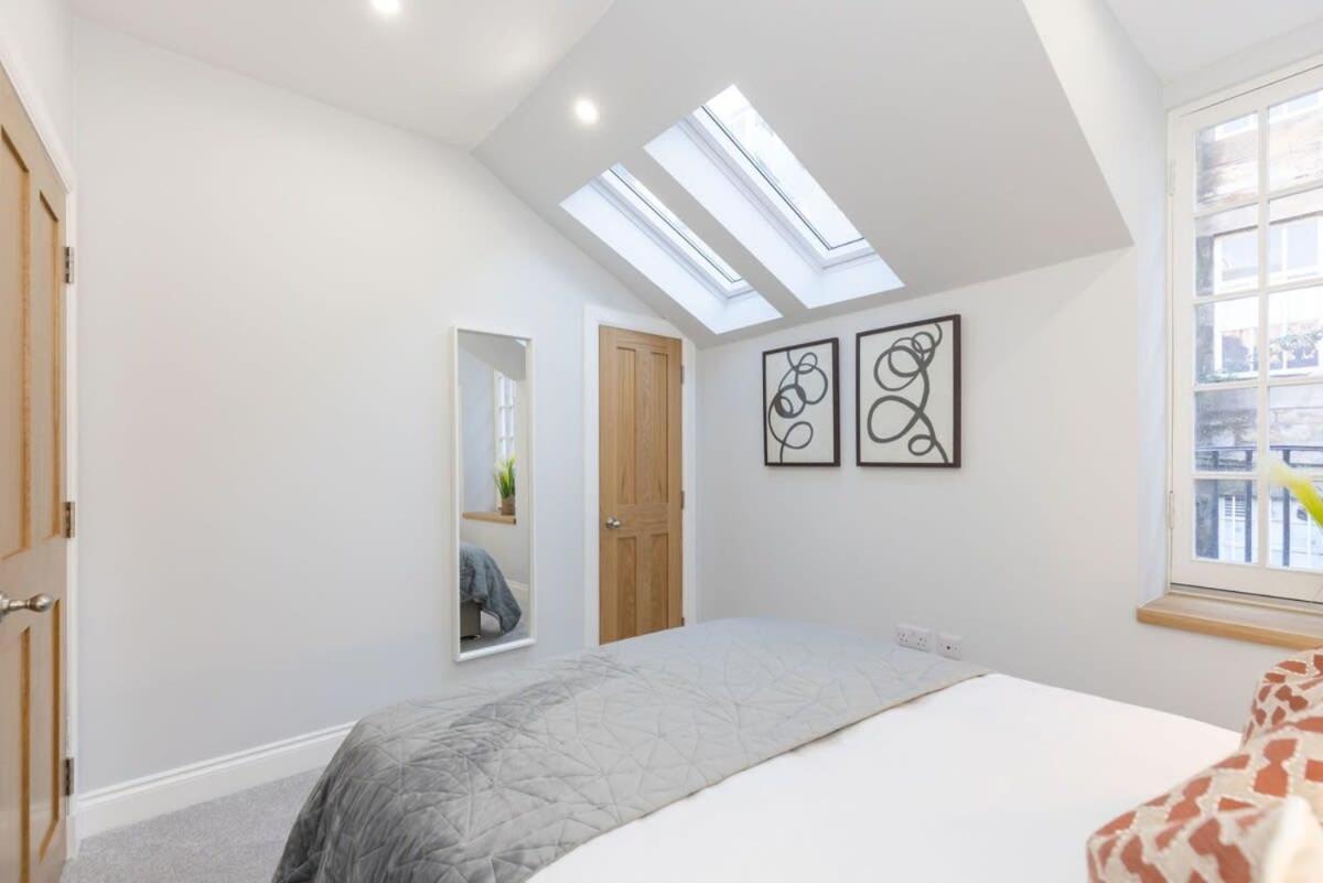 Dragon - Yukina - 2 Bed Centre House With Garden Holiday home