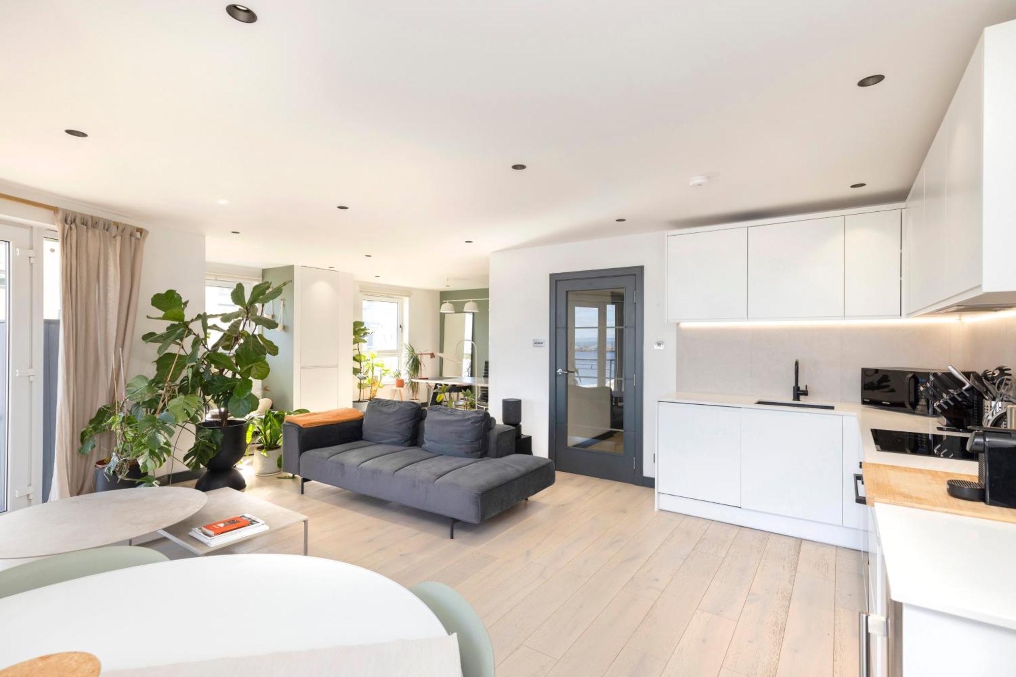 Joivy Fabulous With Bay View Terrace Apartment