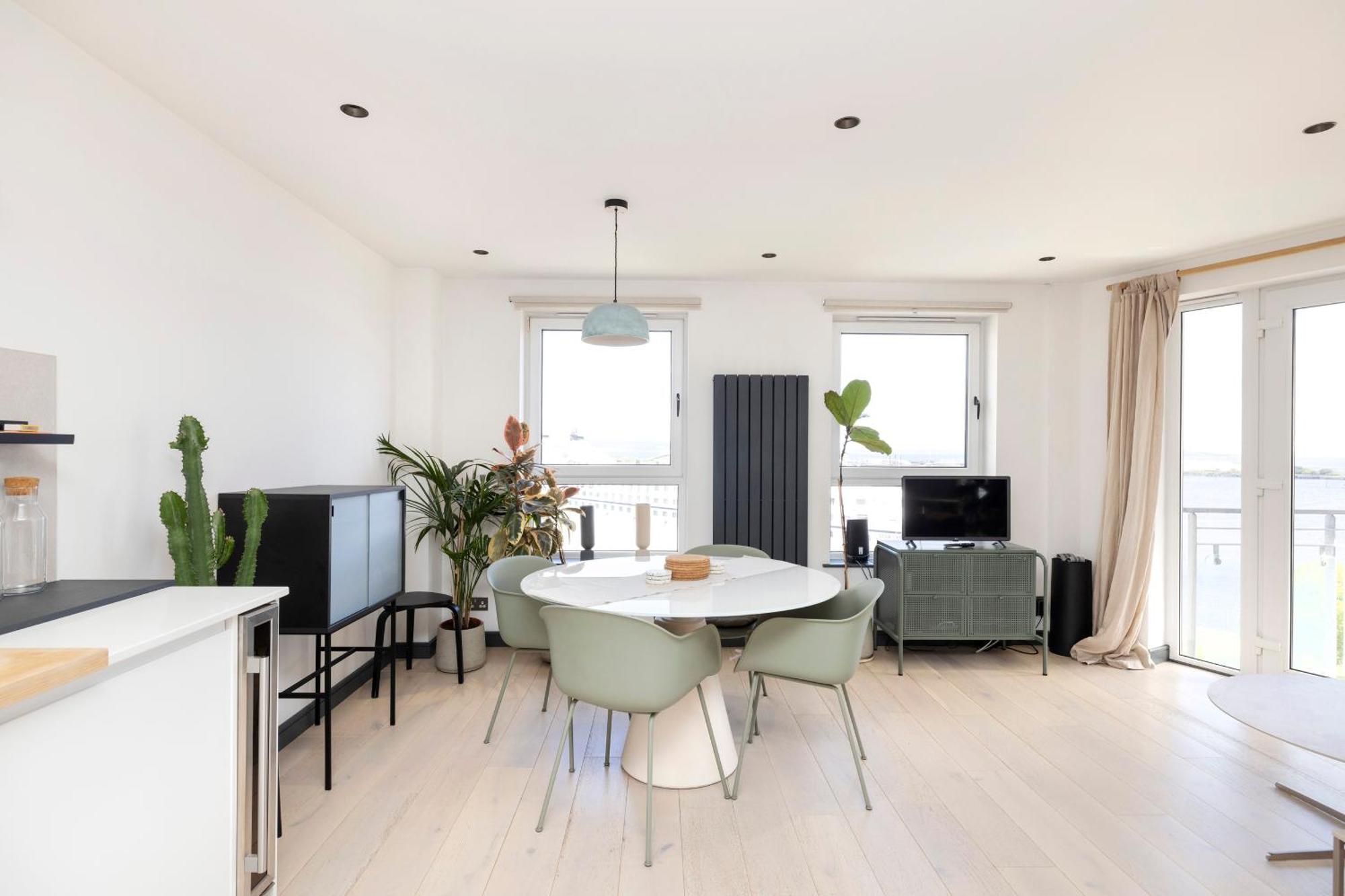 Apartment Joivy Fabulous With Bay View Terrace Edinburgh