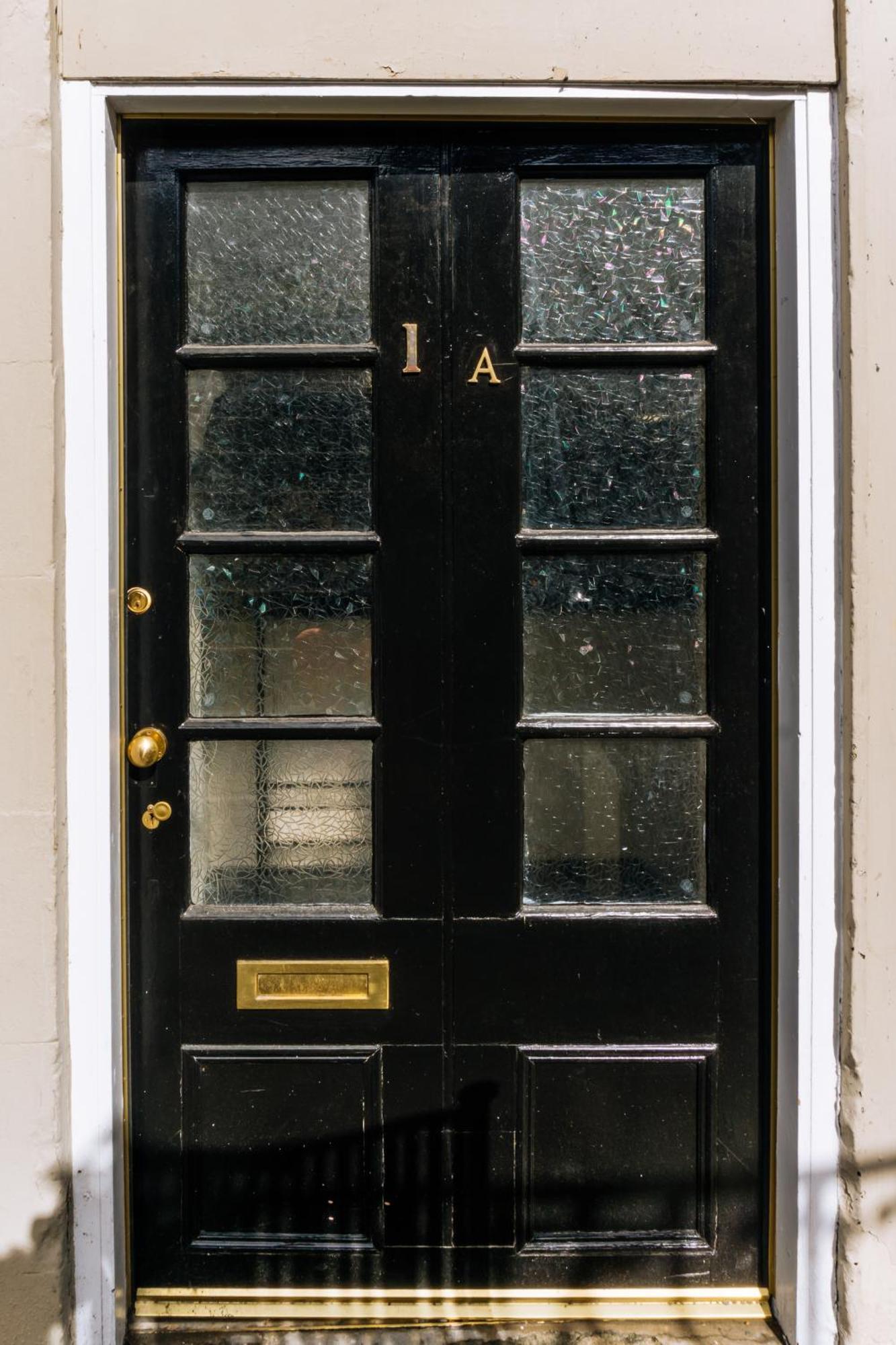 Homely 3 Bedroom In The Heart Of