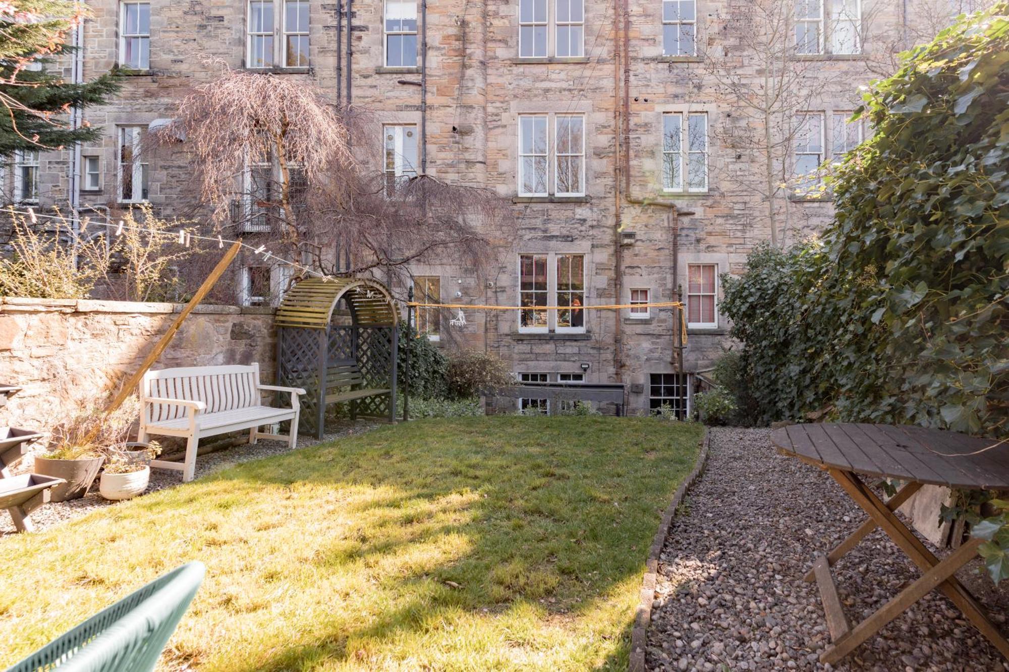 Apartment Beautiful & Bright 2bd Flat - Haymarket *