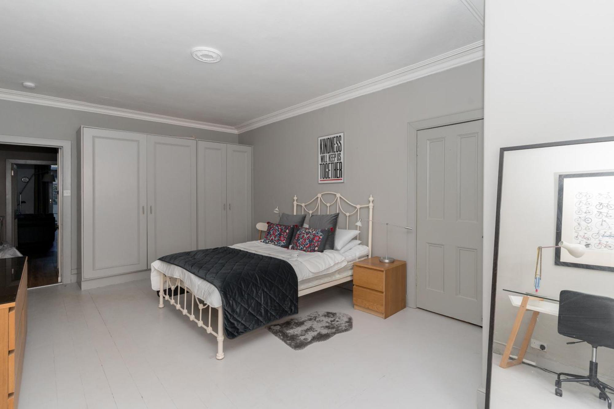 Apartment Beautiful & Bright 2bd Flat - Haymarket *