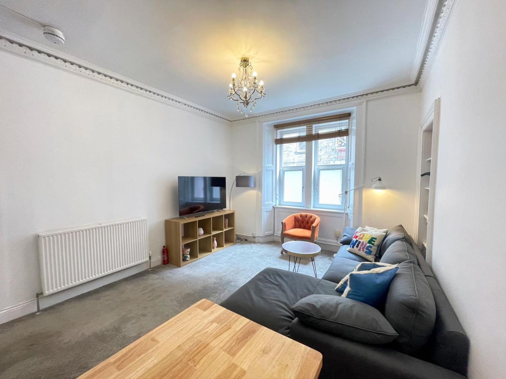 Apartment Lovely Two Bedrooms