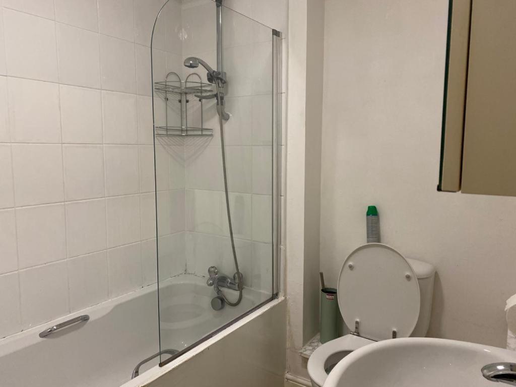 Metrolets Valley Apartment