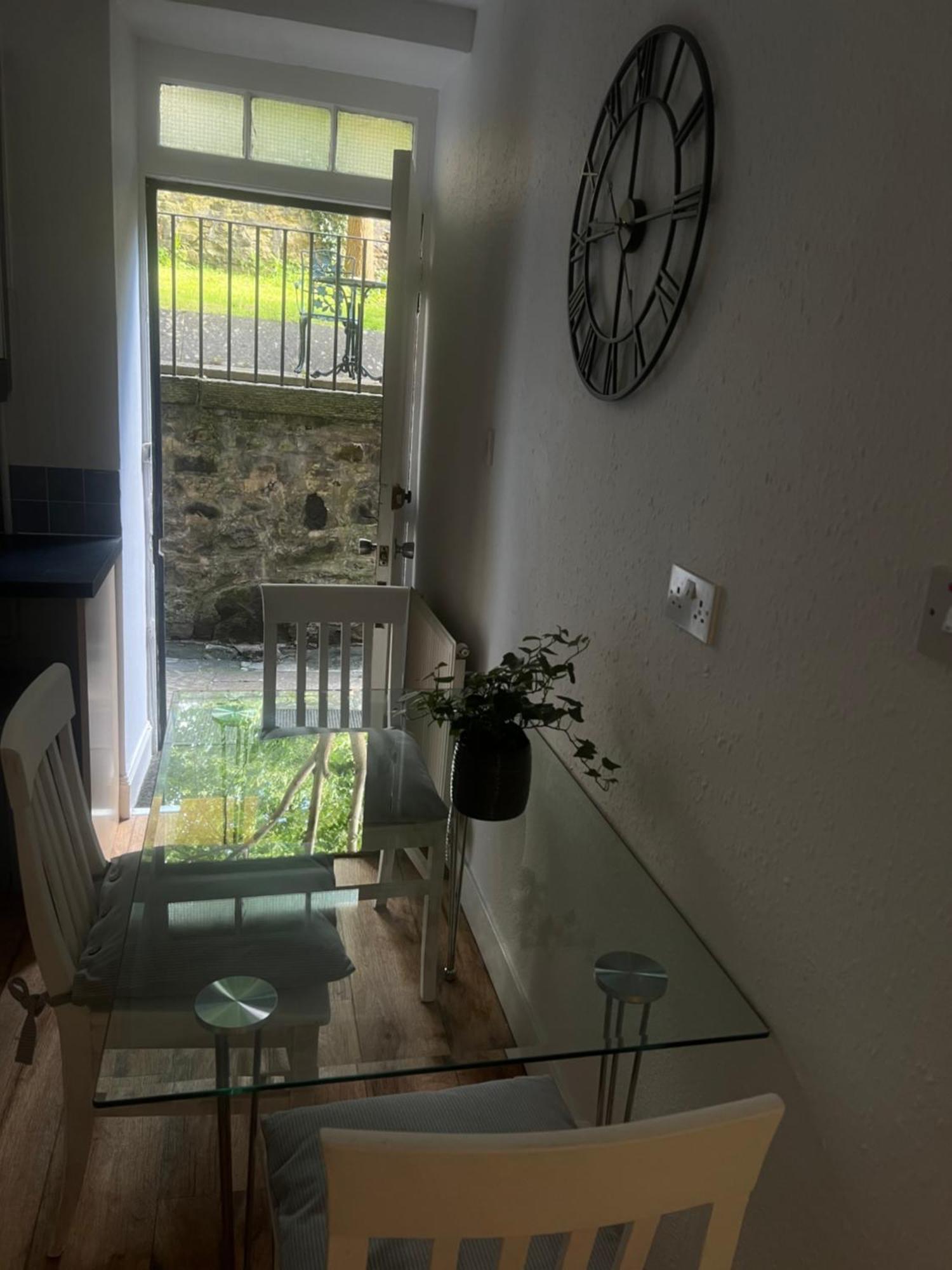 Newtown Appertment Apartment
