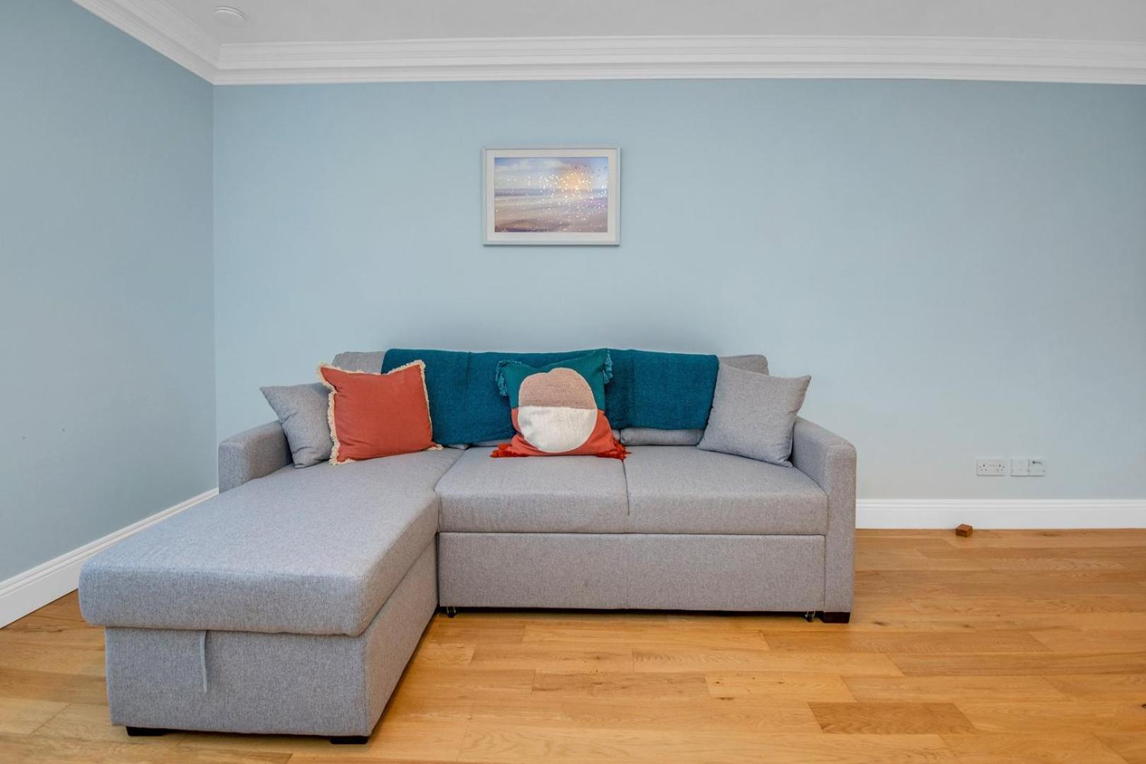 Apartment Guestready - Light & Airy In New Town