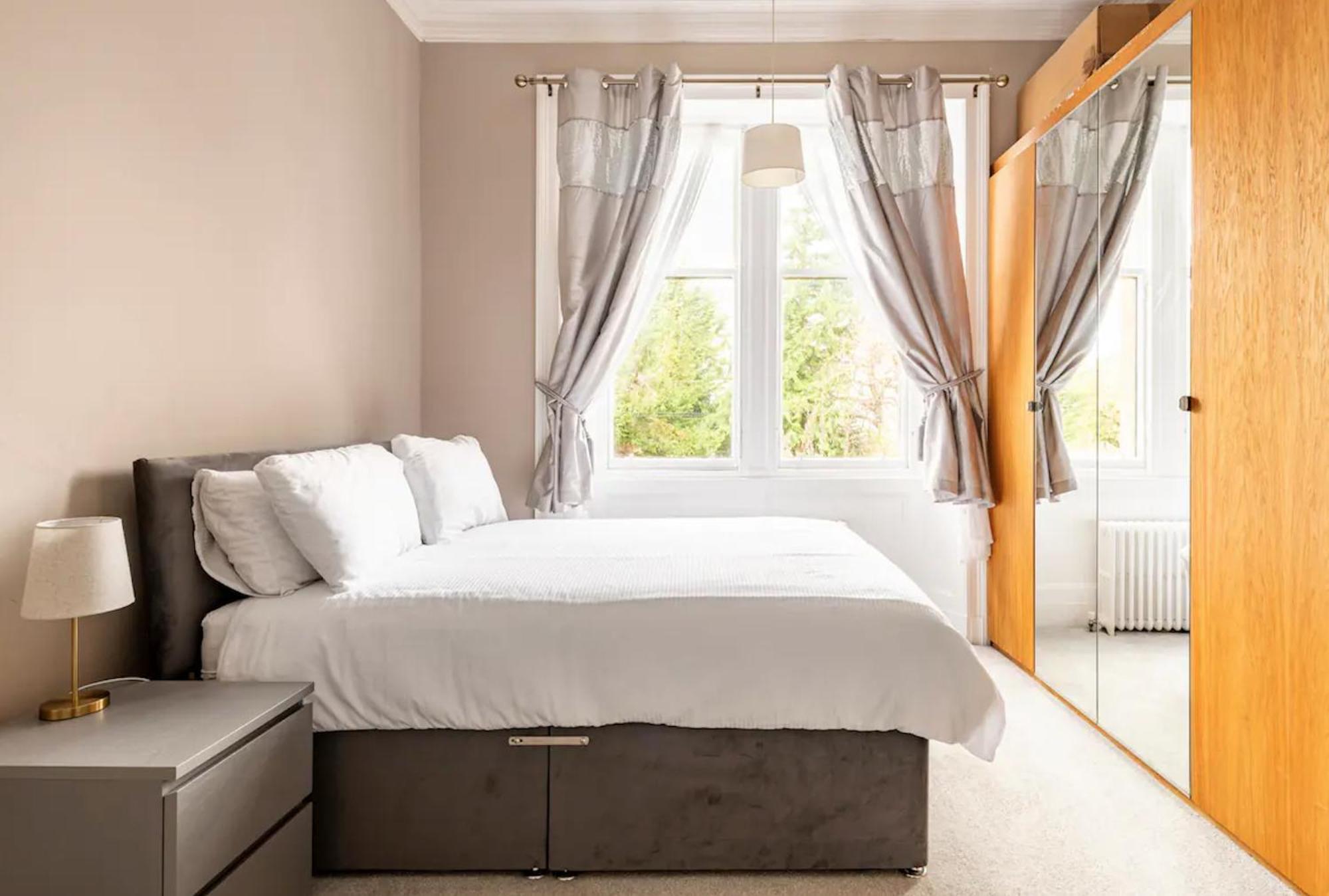 Lady Road Apartment